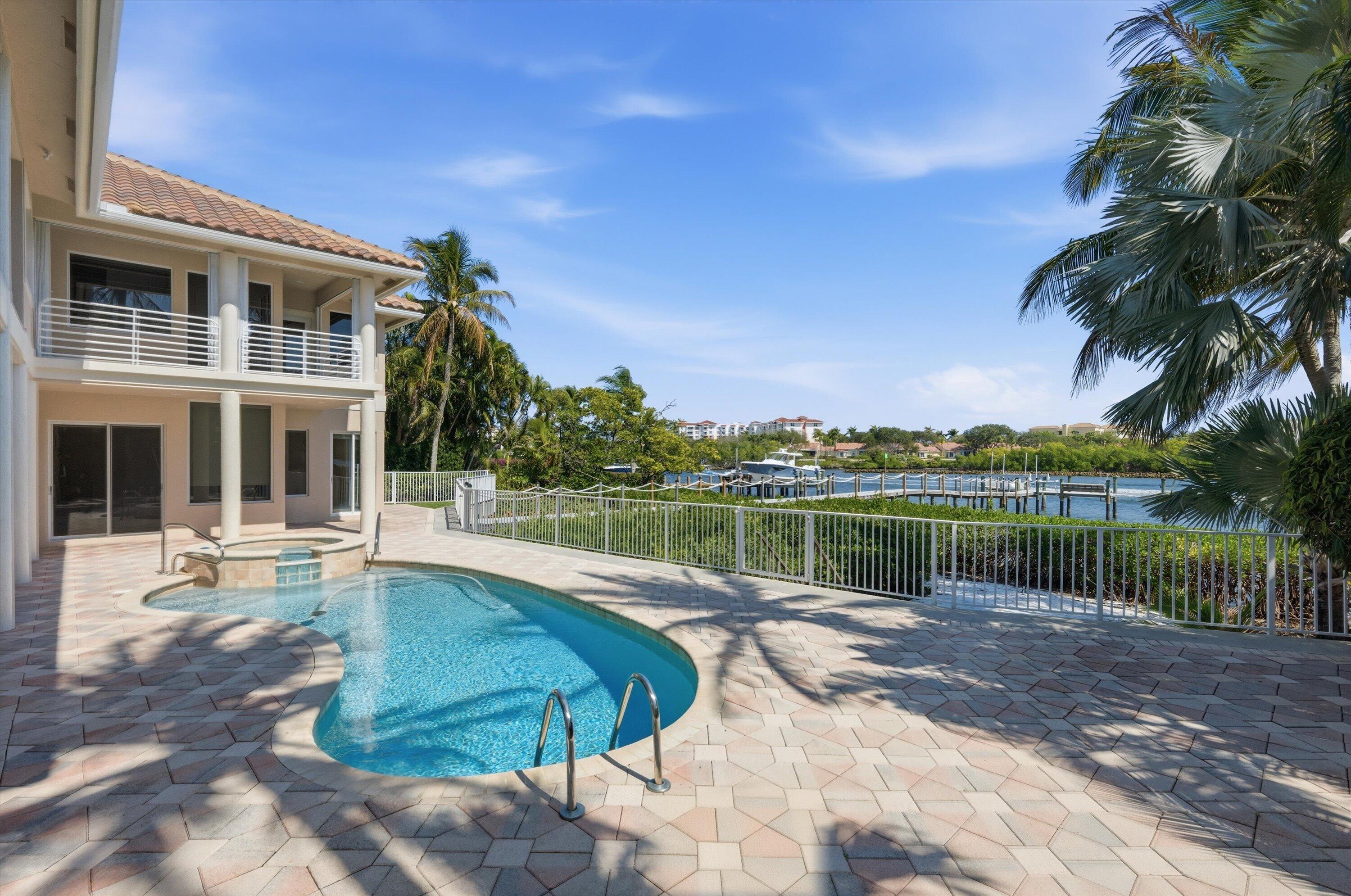 CASSEEKEY ISLAND AT JONATHANS LANDING - Residential
