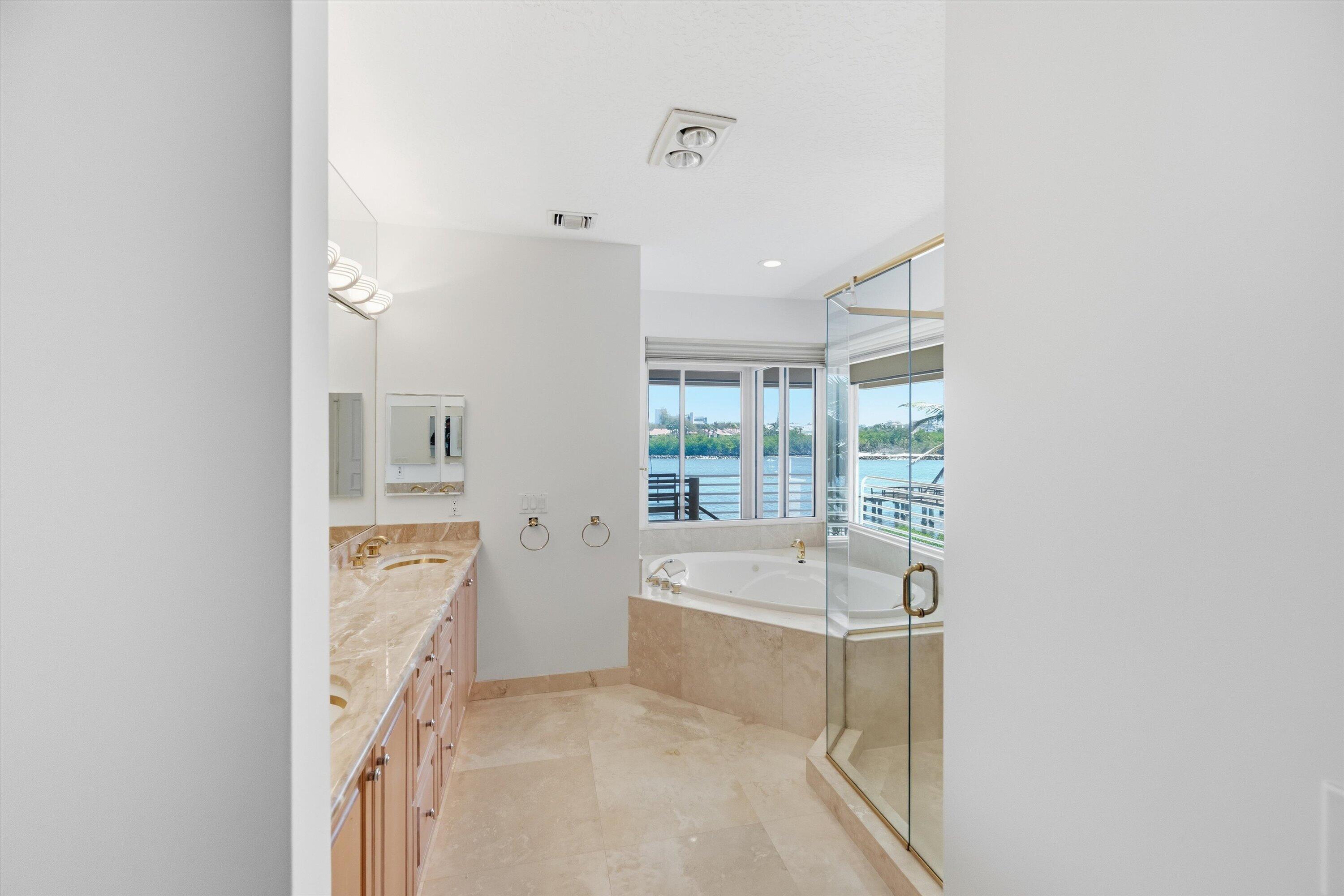 CASSEEKEY ISLAND AT JONATHANS LANDING - Residential