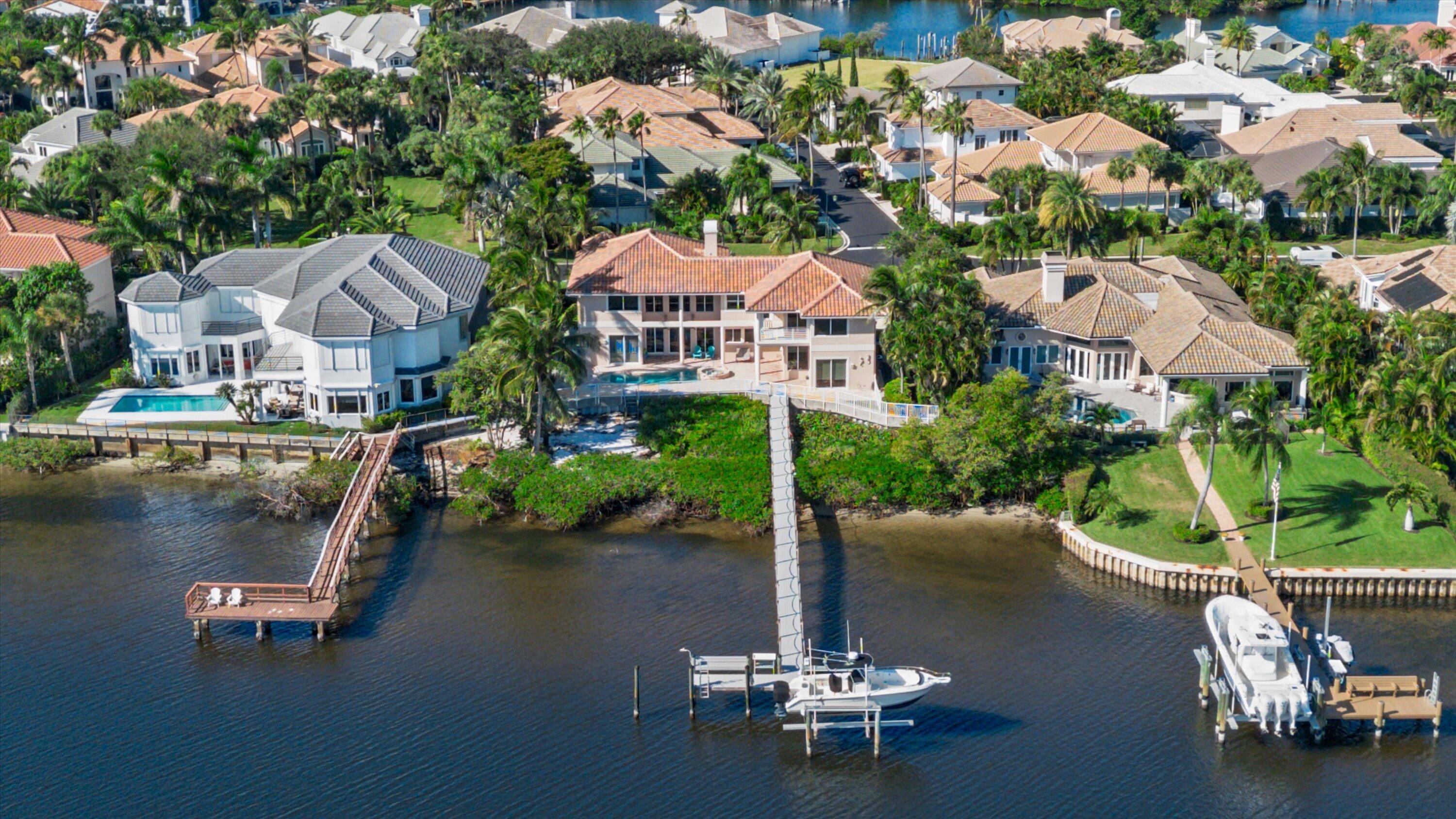 CASSEEKEY ISLAND AT JONATHANS LANDING - Residential
