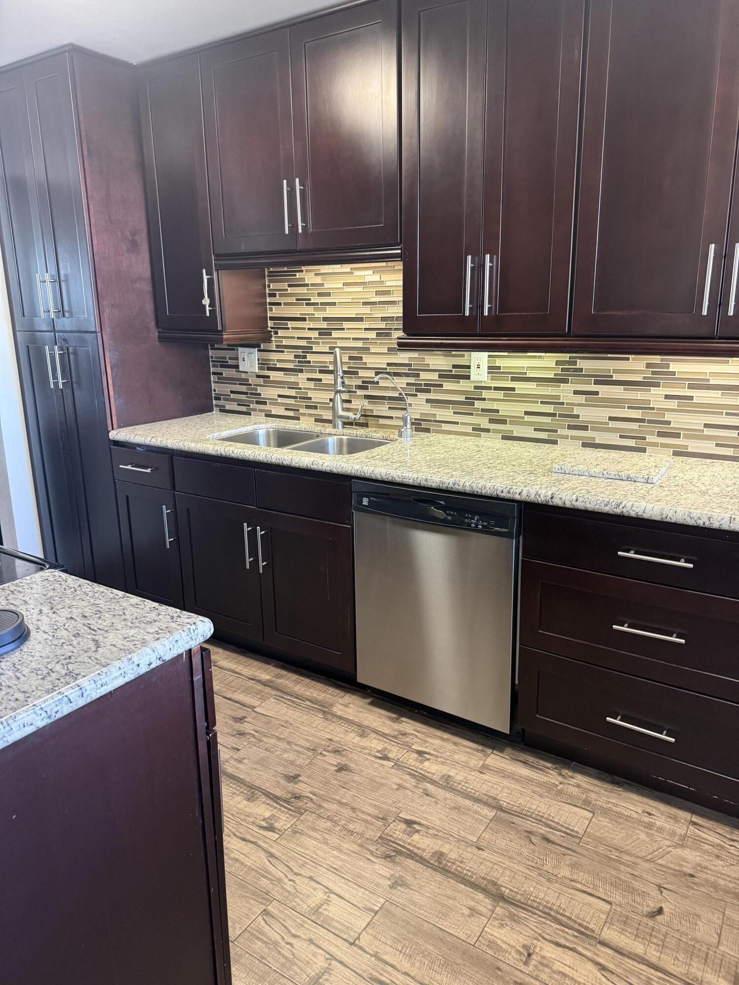 FAIRWAYS OF TAMARAC CONDOMINIUM - Residential