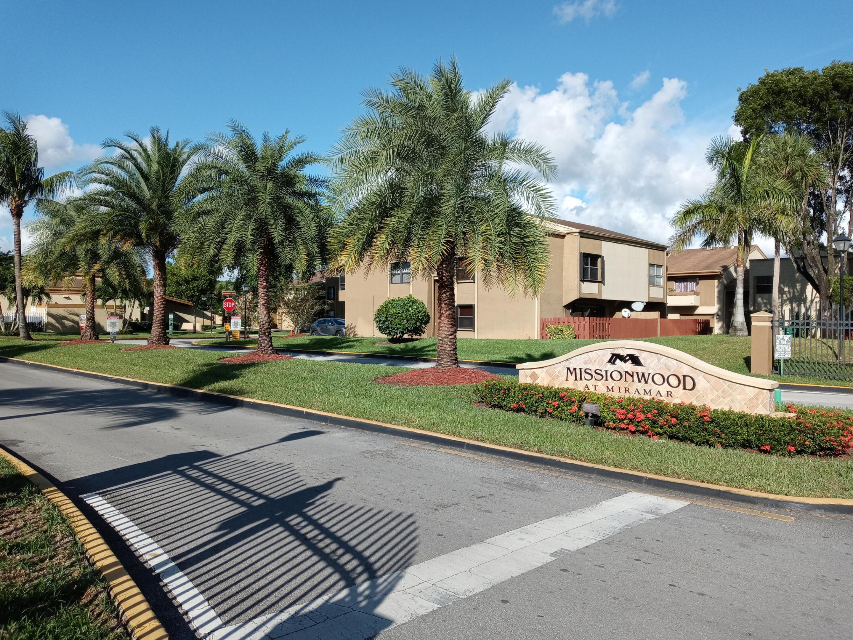 MISSIONWOOD AT MIRAMAR CONDO - Residential