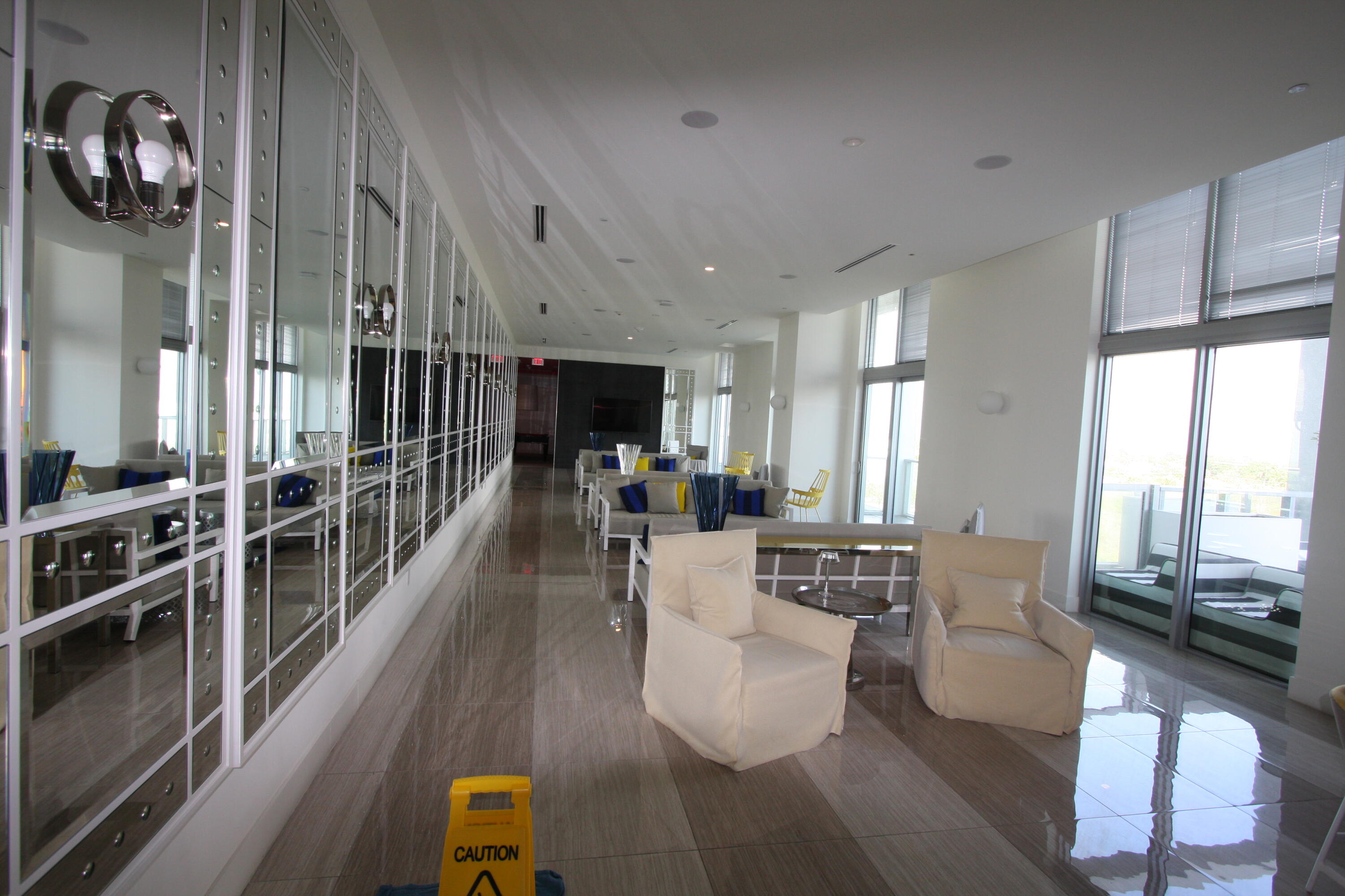 METROPICA NORTH TOWER ONE - Residential