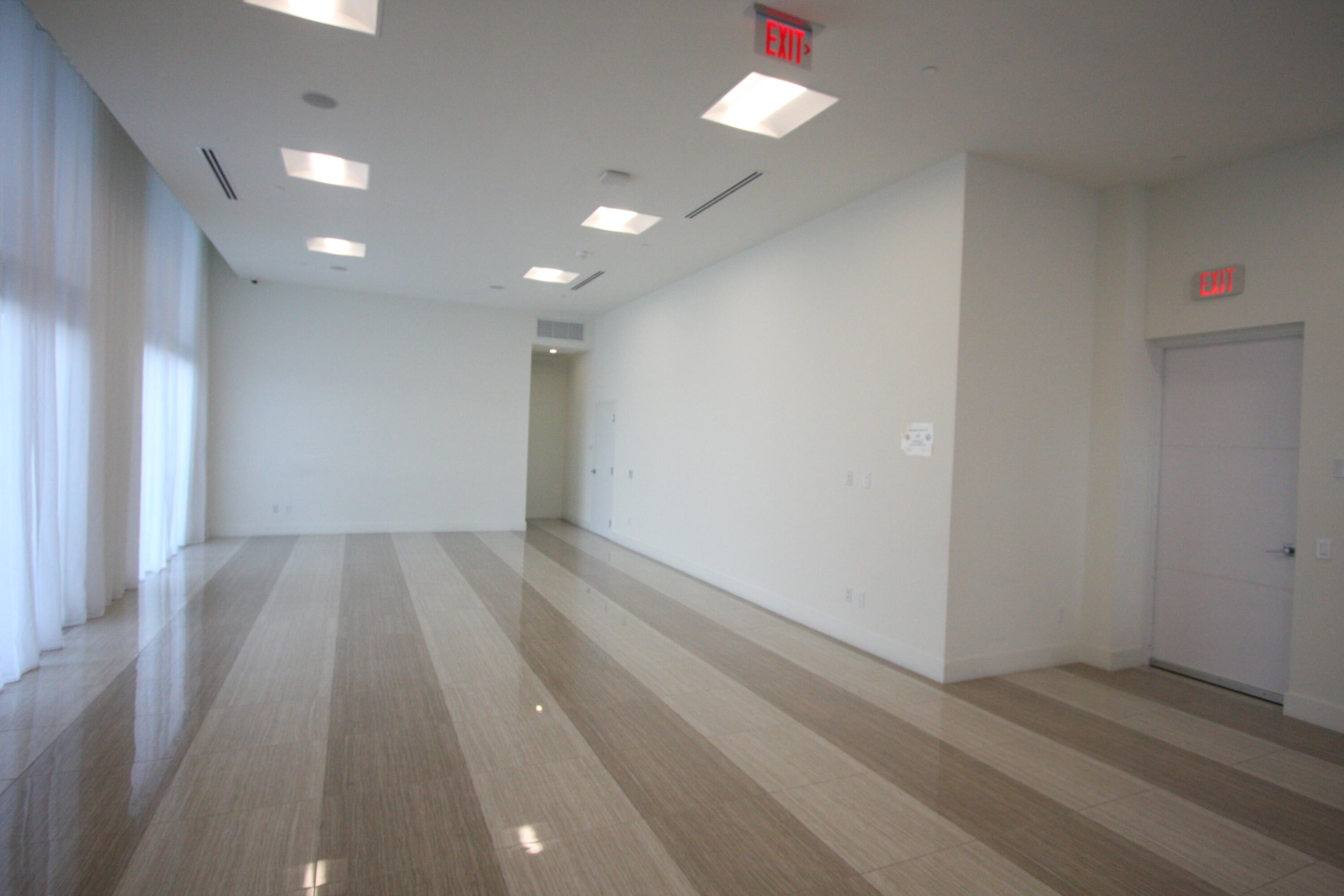 METROPICA NORTH TOWER ONE - Residential