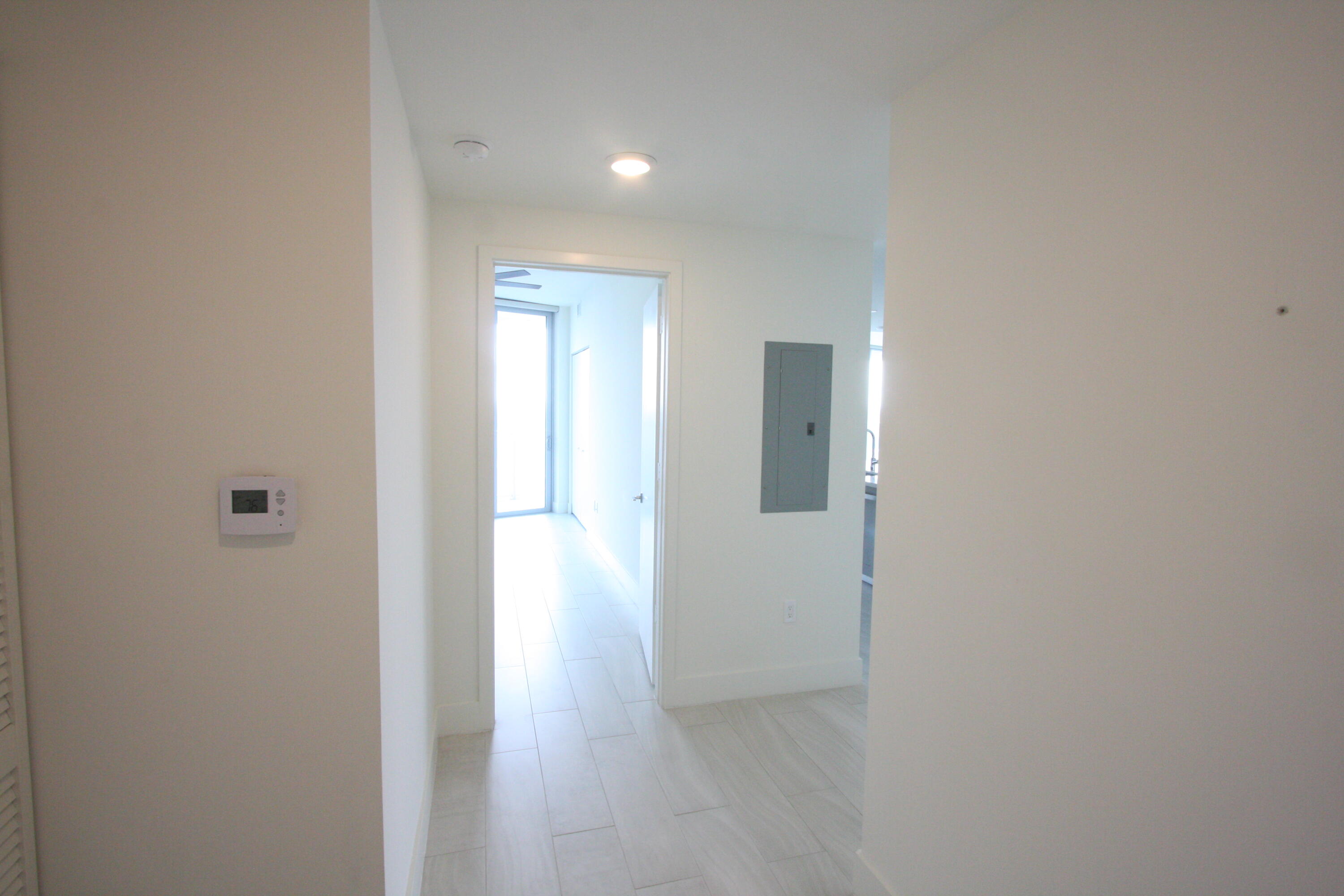 METROPICA NORTH TOWER ONE - Residential