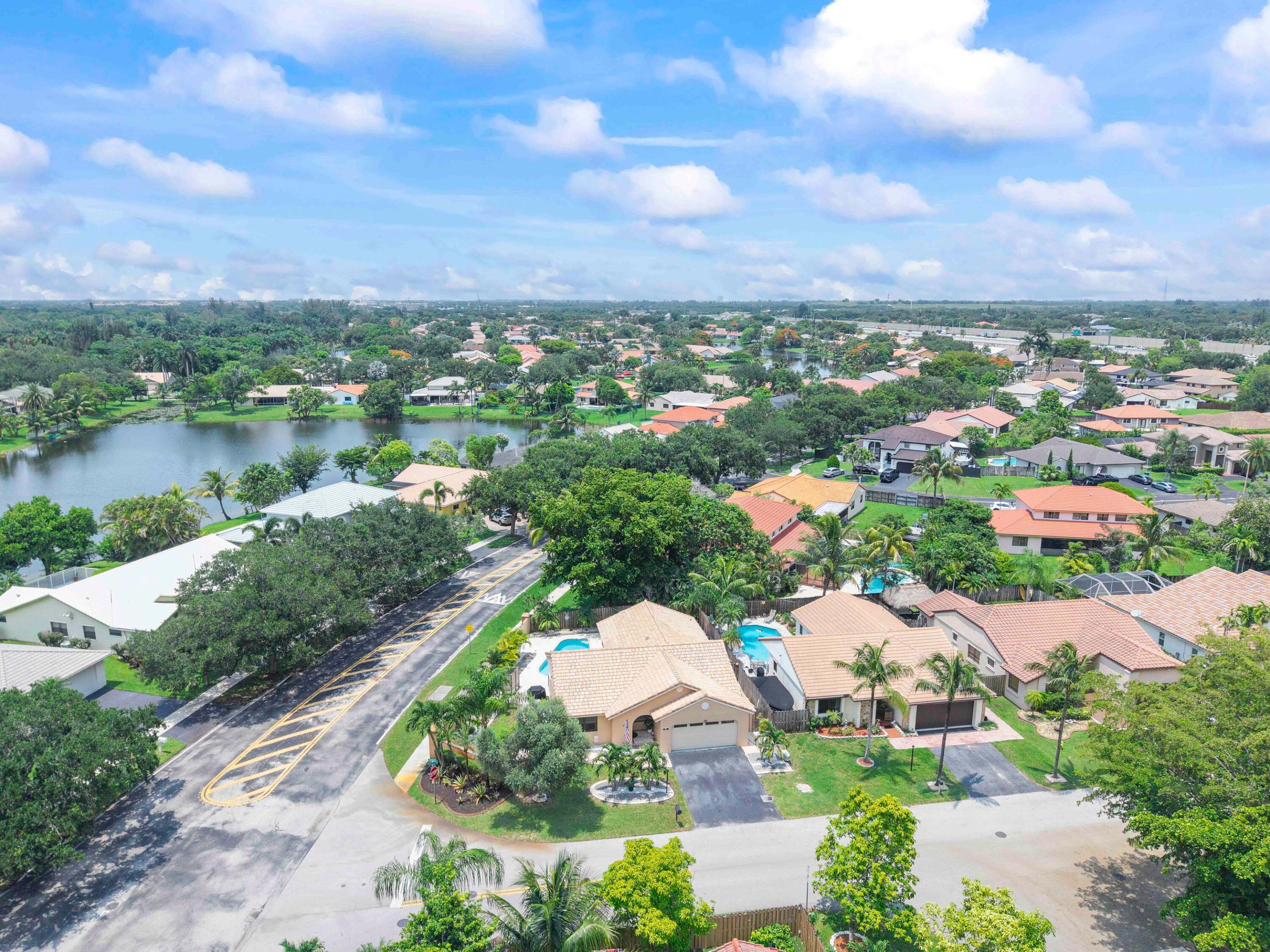 HAWKES BLUFF - Residential