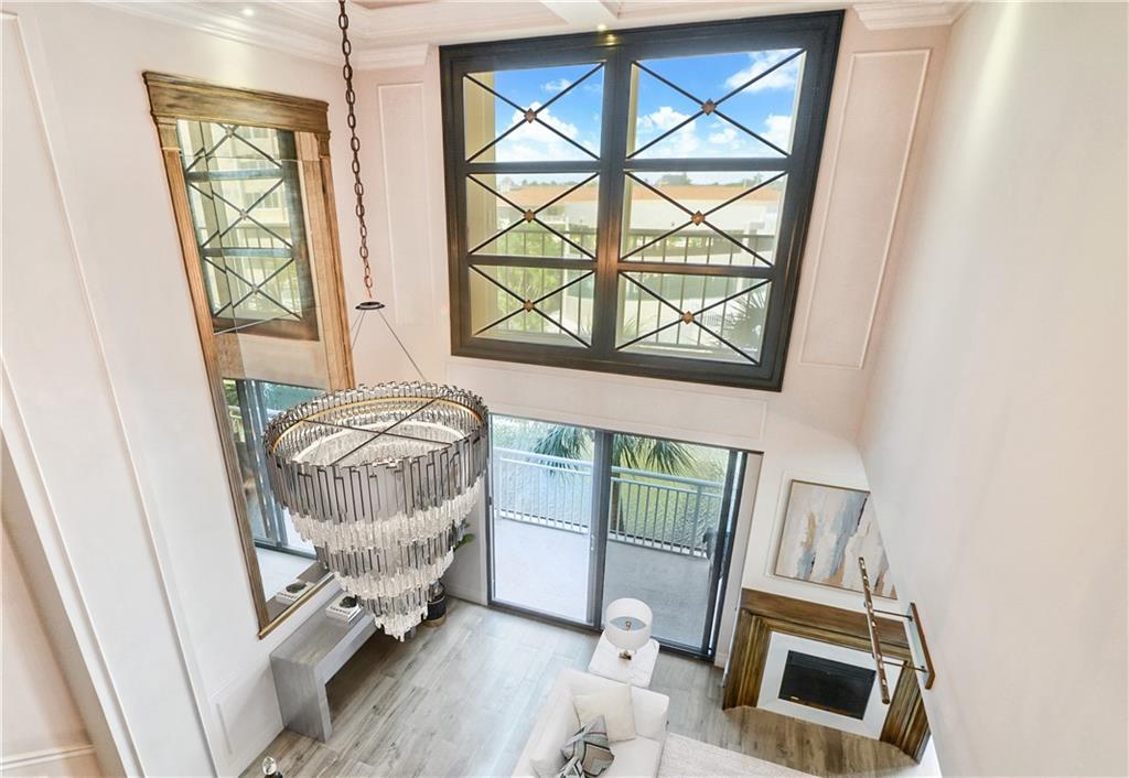 PILOT HOUSE - Residential
