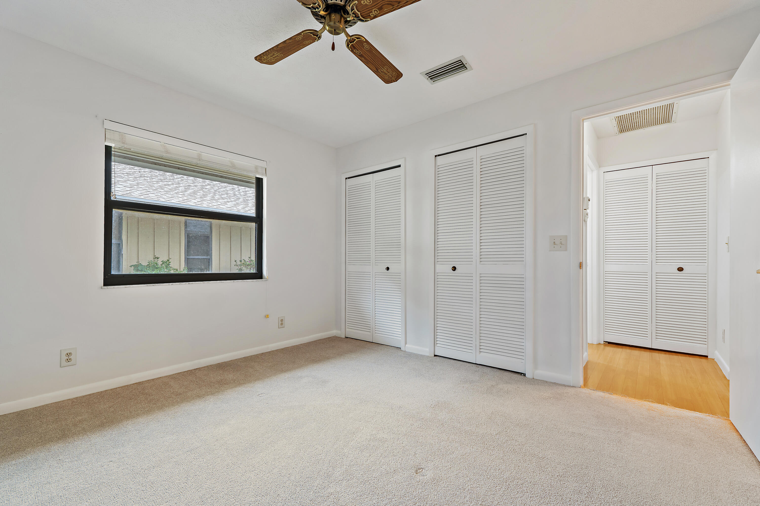 EAGLEWOOD - Residential