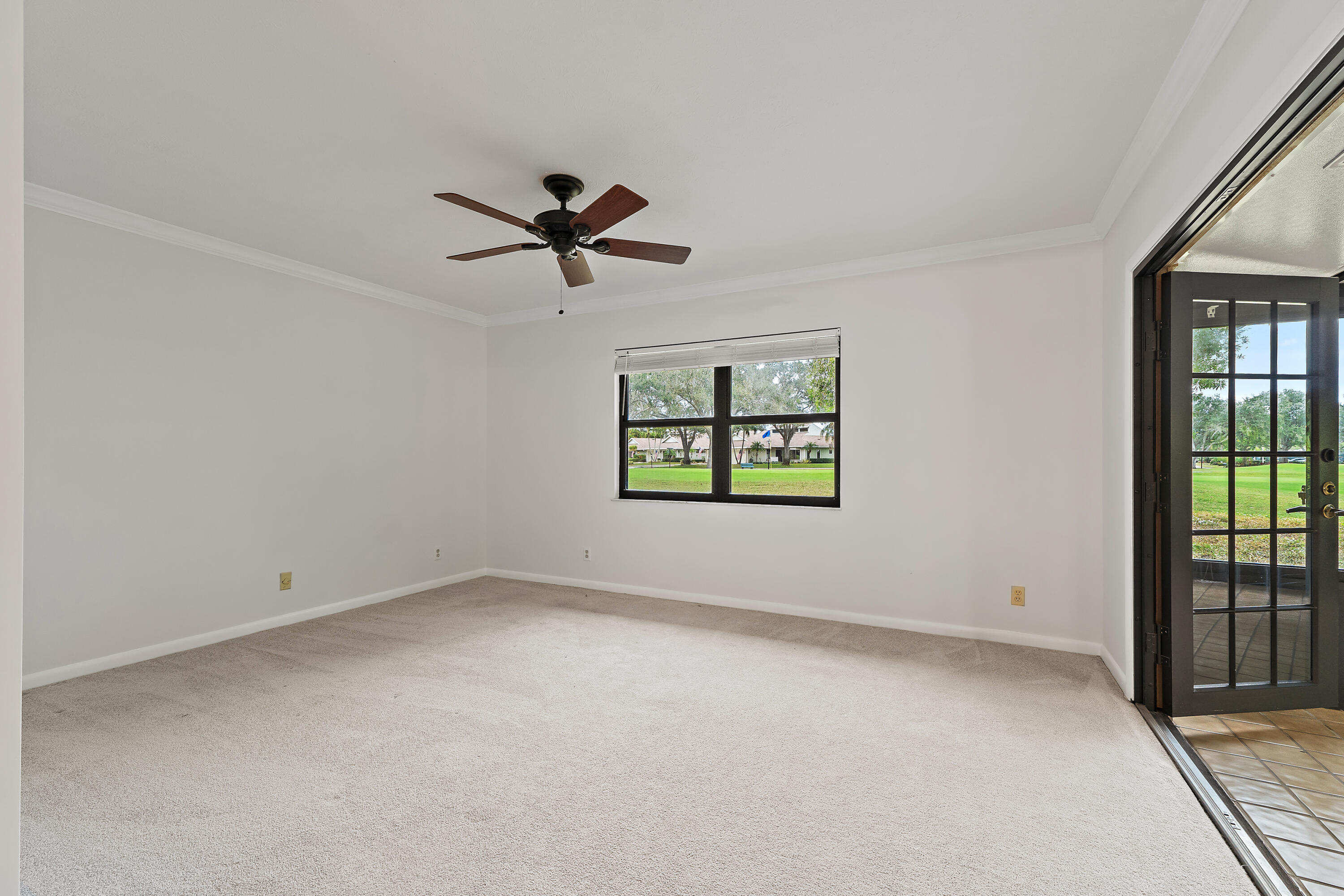 EAGLEWOOD - Residential