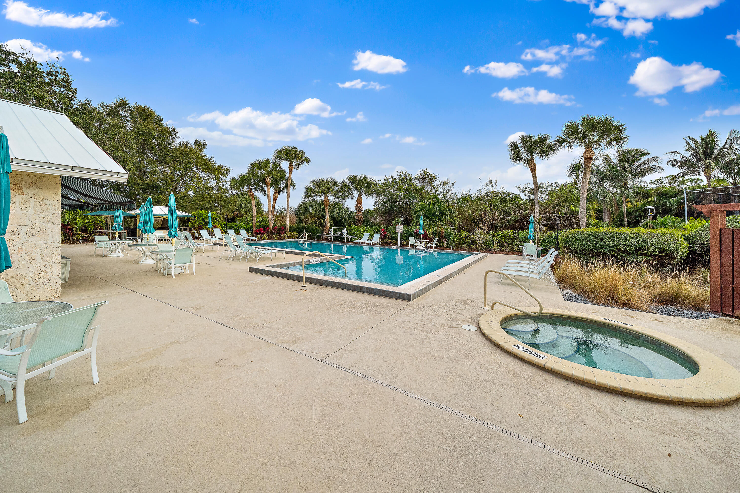 EAGLEWOOD - Residential