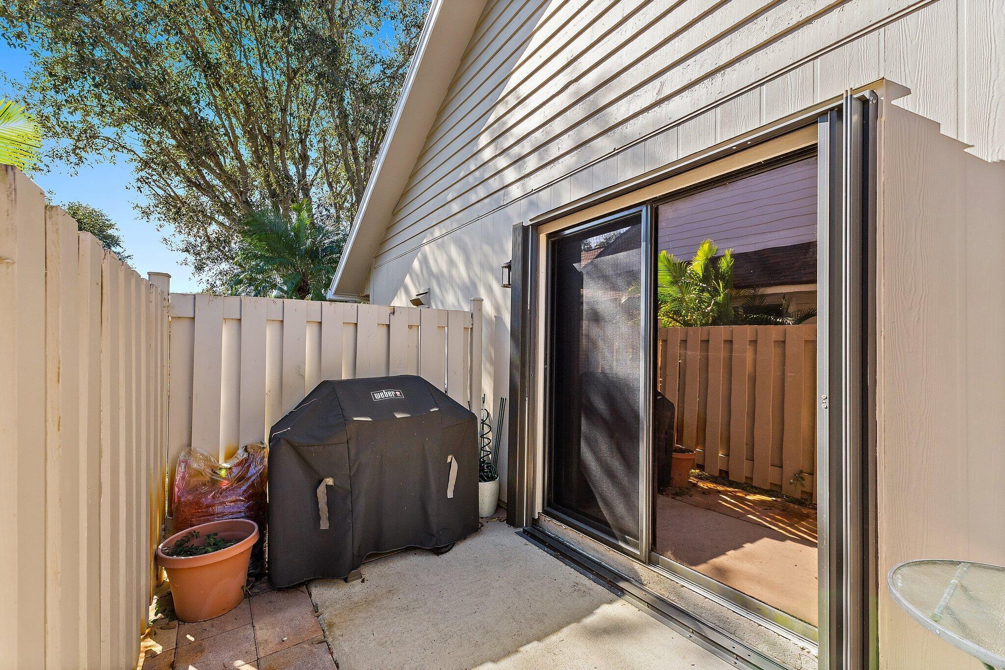 EAGLEWOOD - Residential