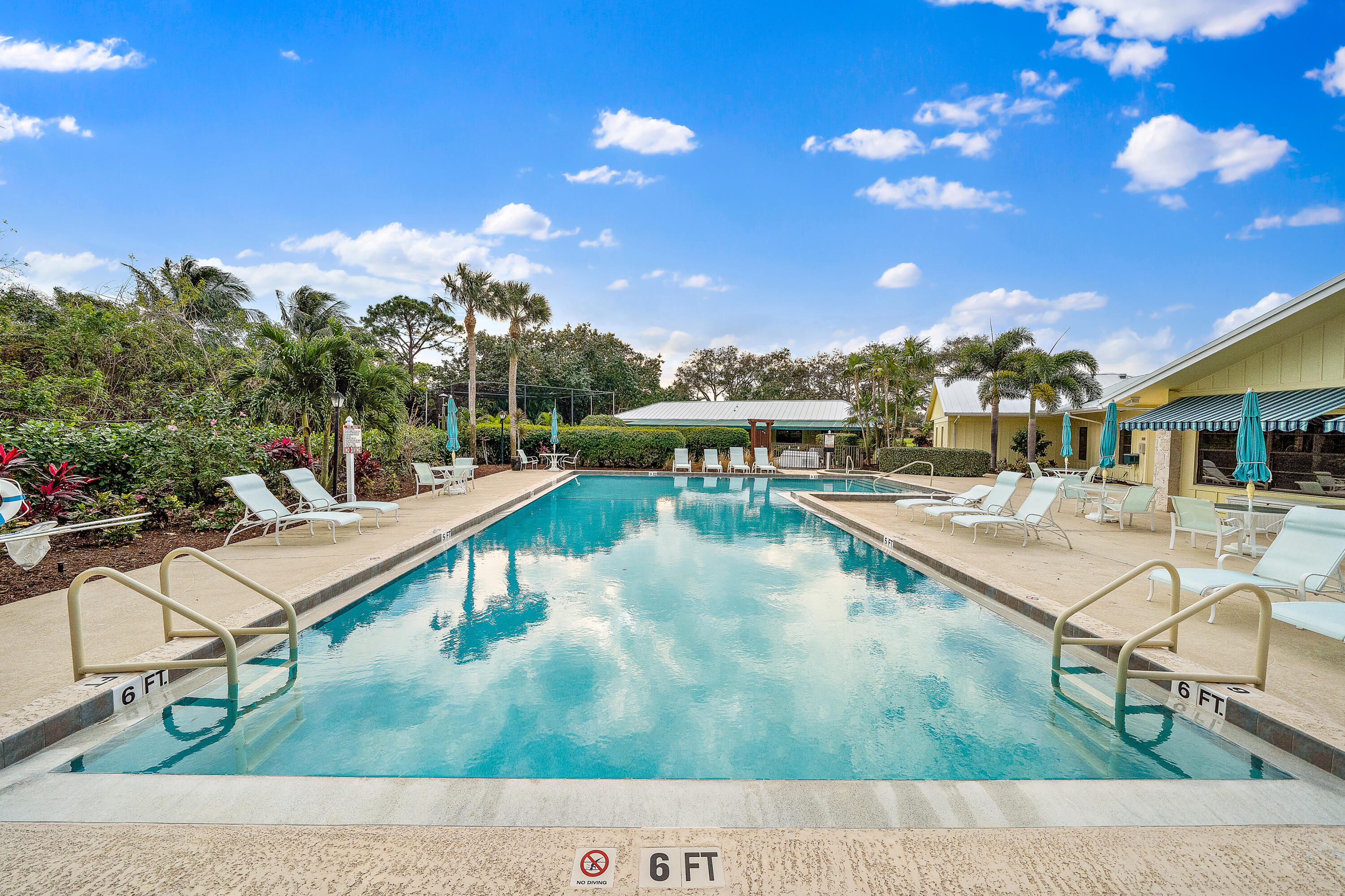 EAGLEWOOD - Residential