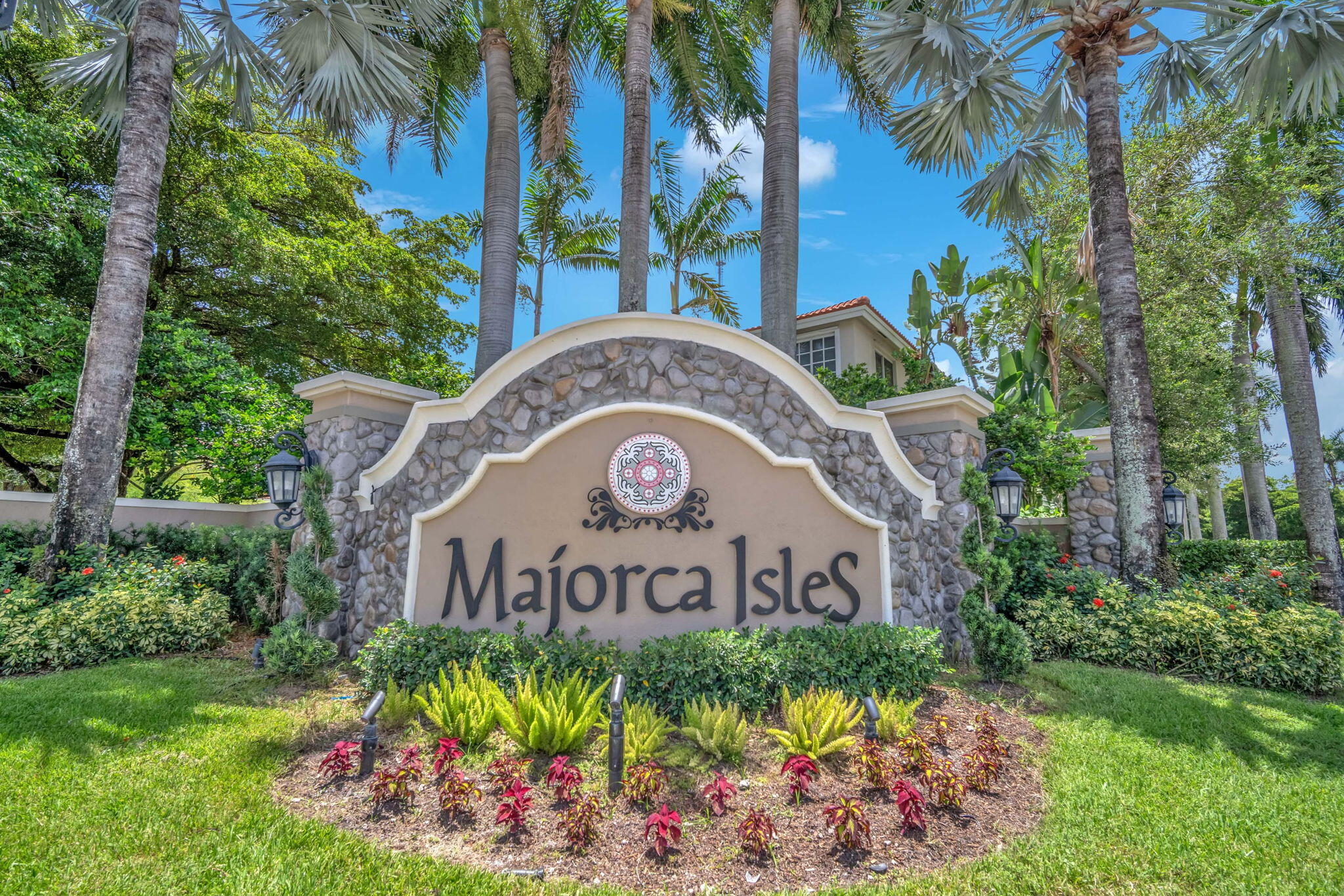 MAJORCA ISLES I CONDO - Residential