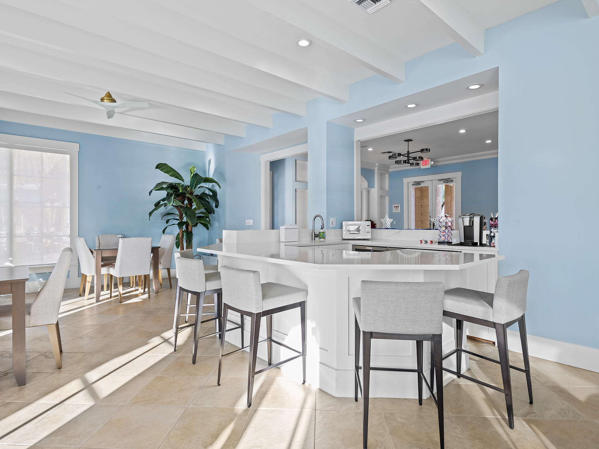 HIGHLAND BEACH CLUB CONDO - Residential