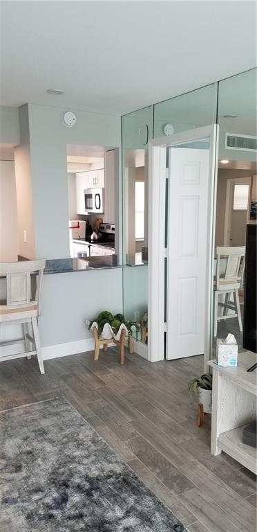 TIARA EAST - Residential