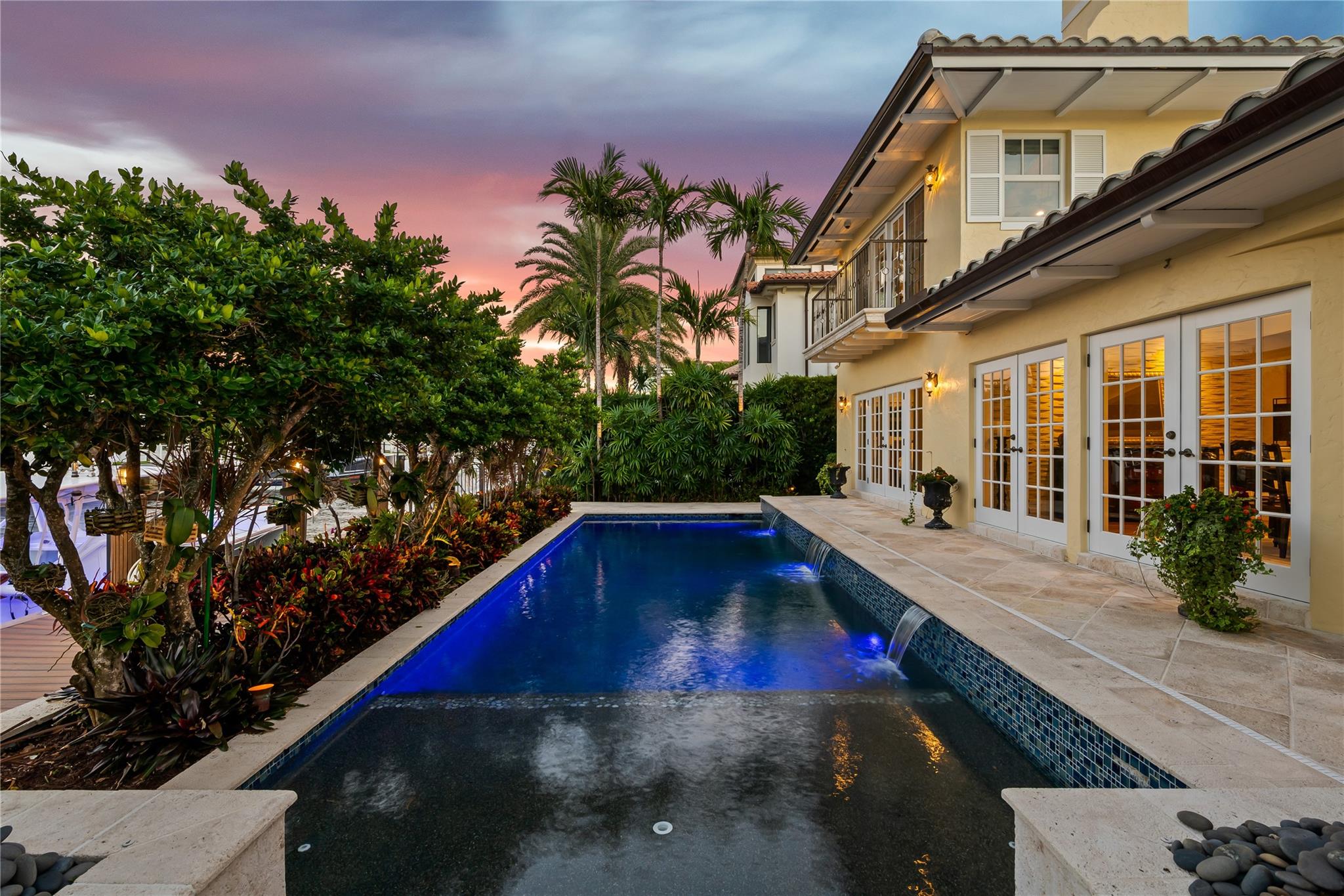 LAUDERDALE SHORES REAMEN - Residential
