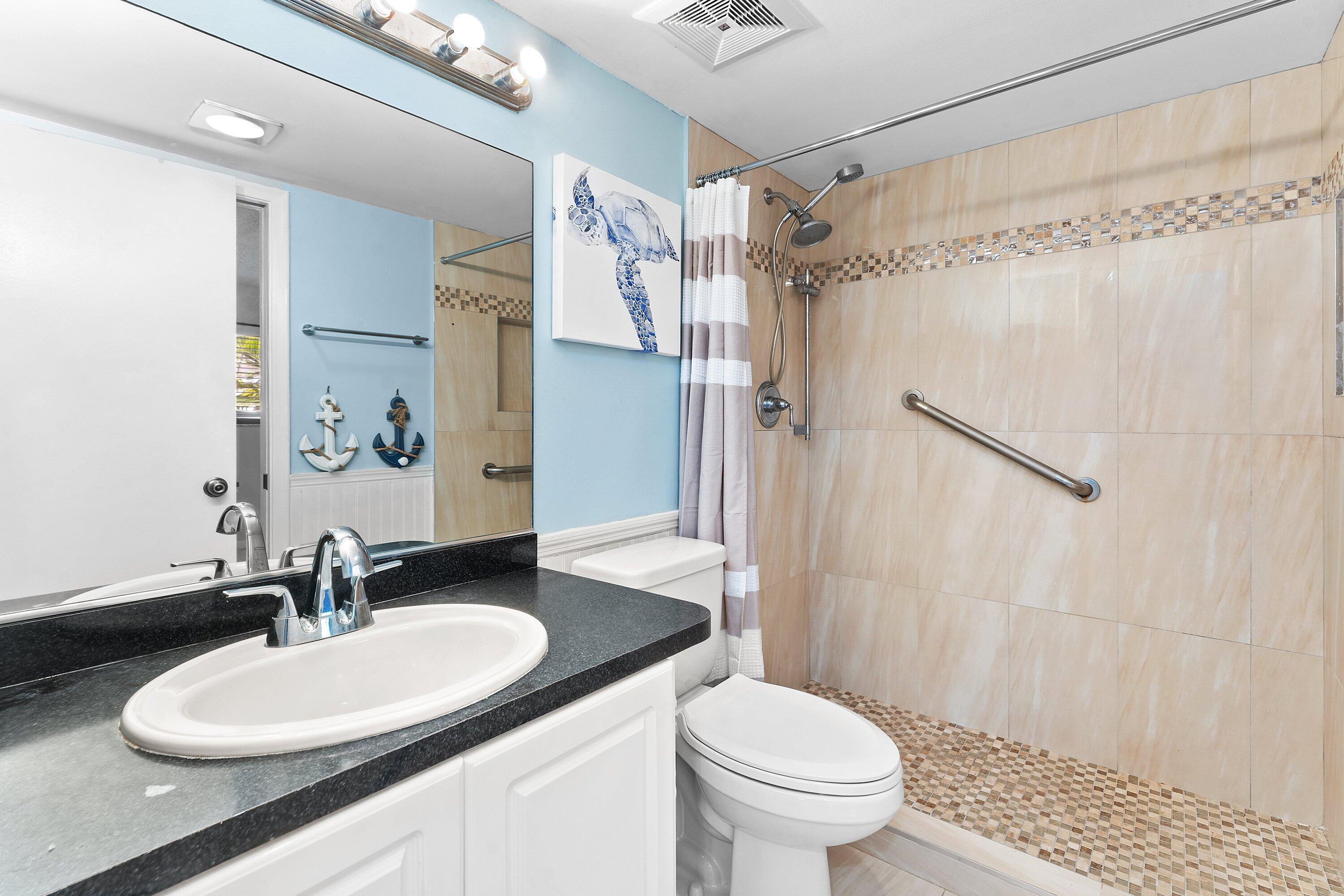 SOUTHGATE CONDO - Residential