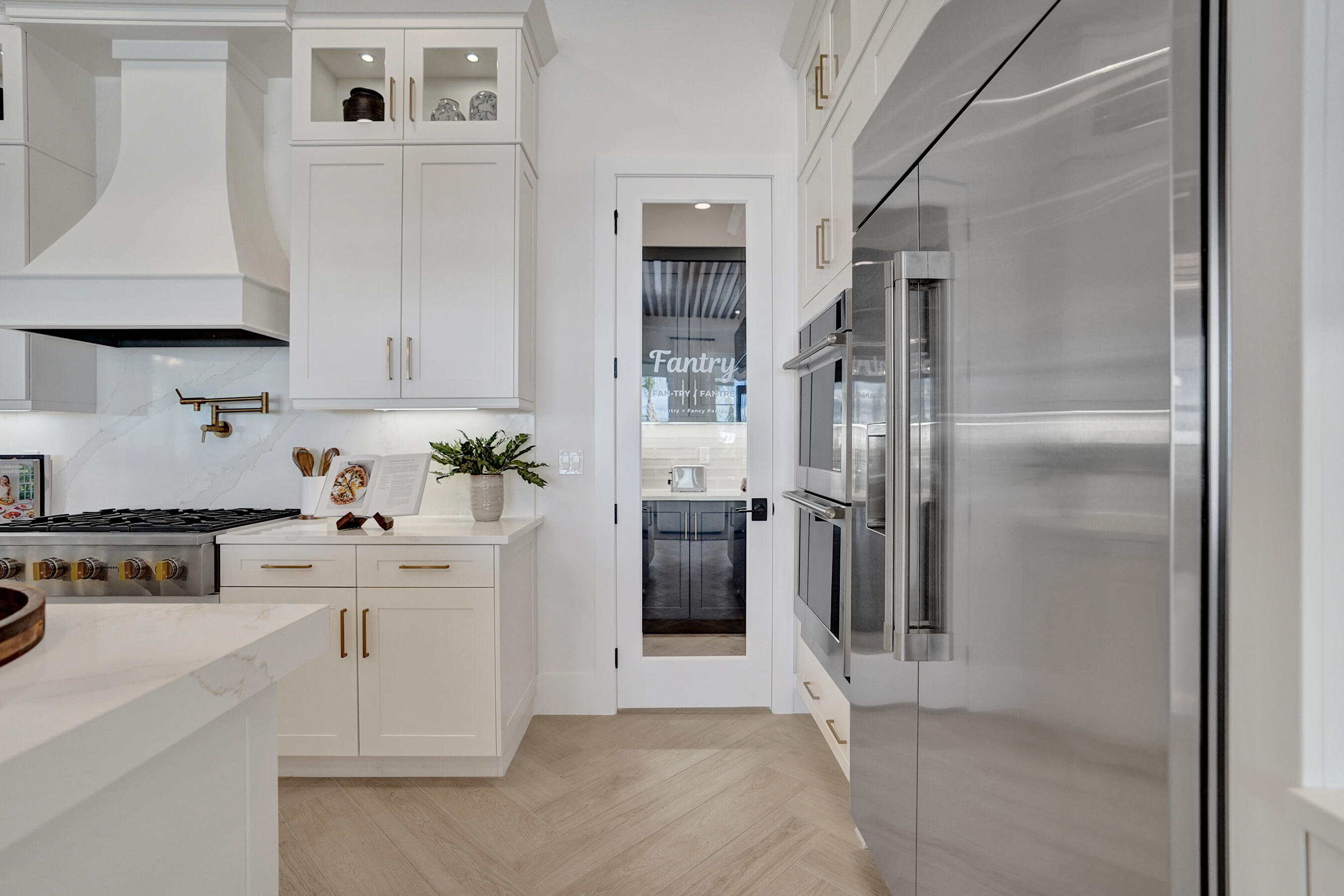 AVENIR POD - Residential