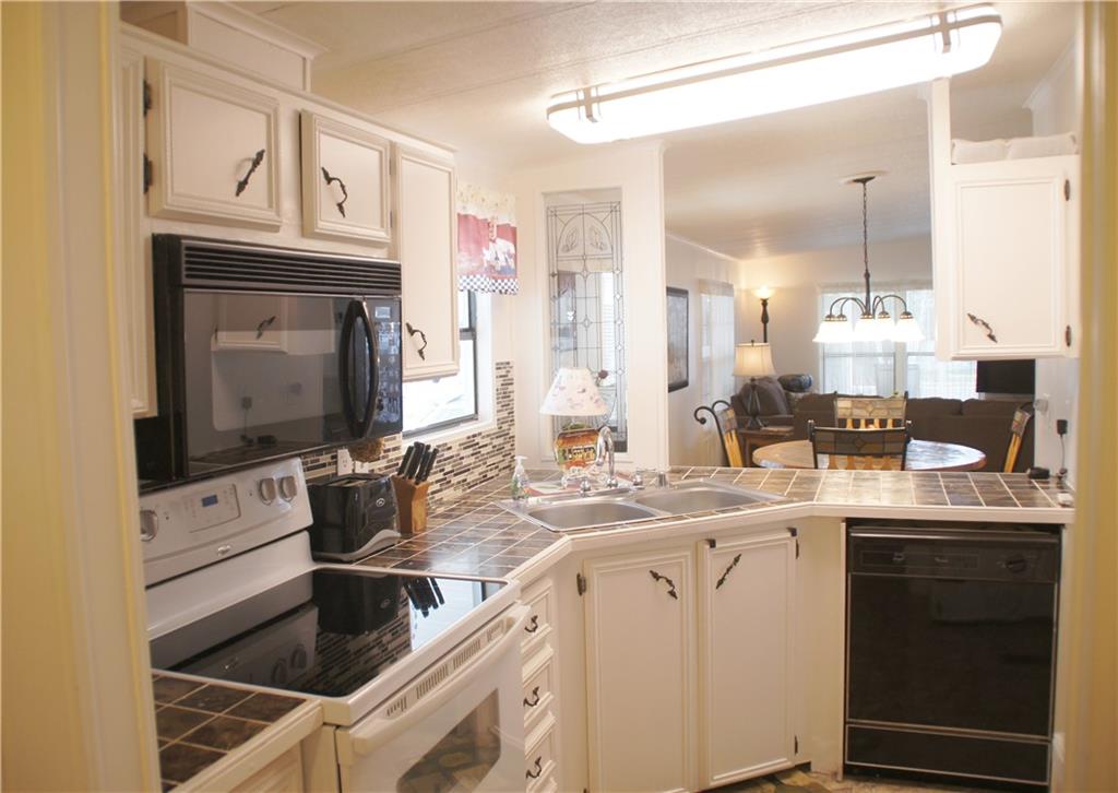 Ravenswood North 108-45 B - Residential