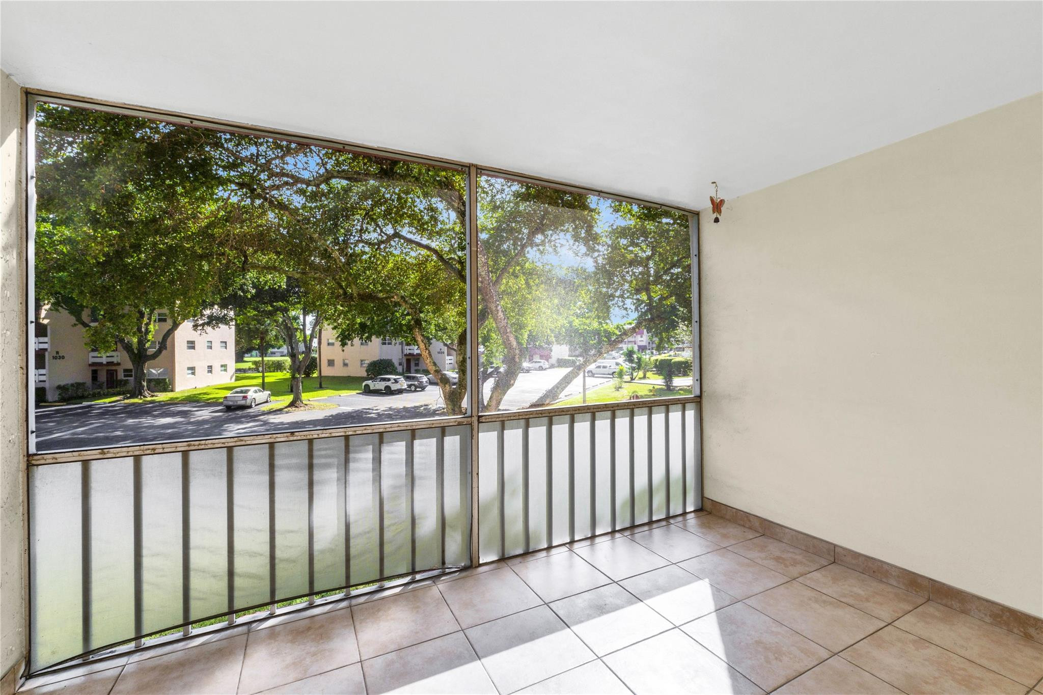 Oriole Golf & Tennis Club - Residential