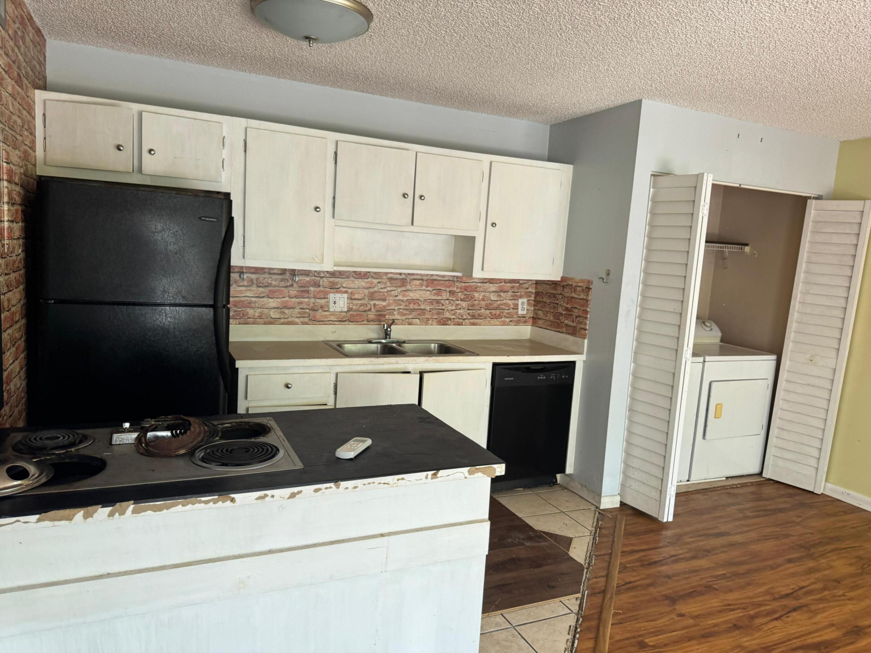 EDEN PLACE CONDO - Residential