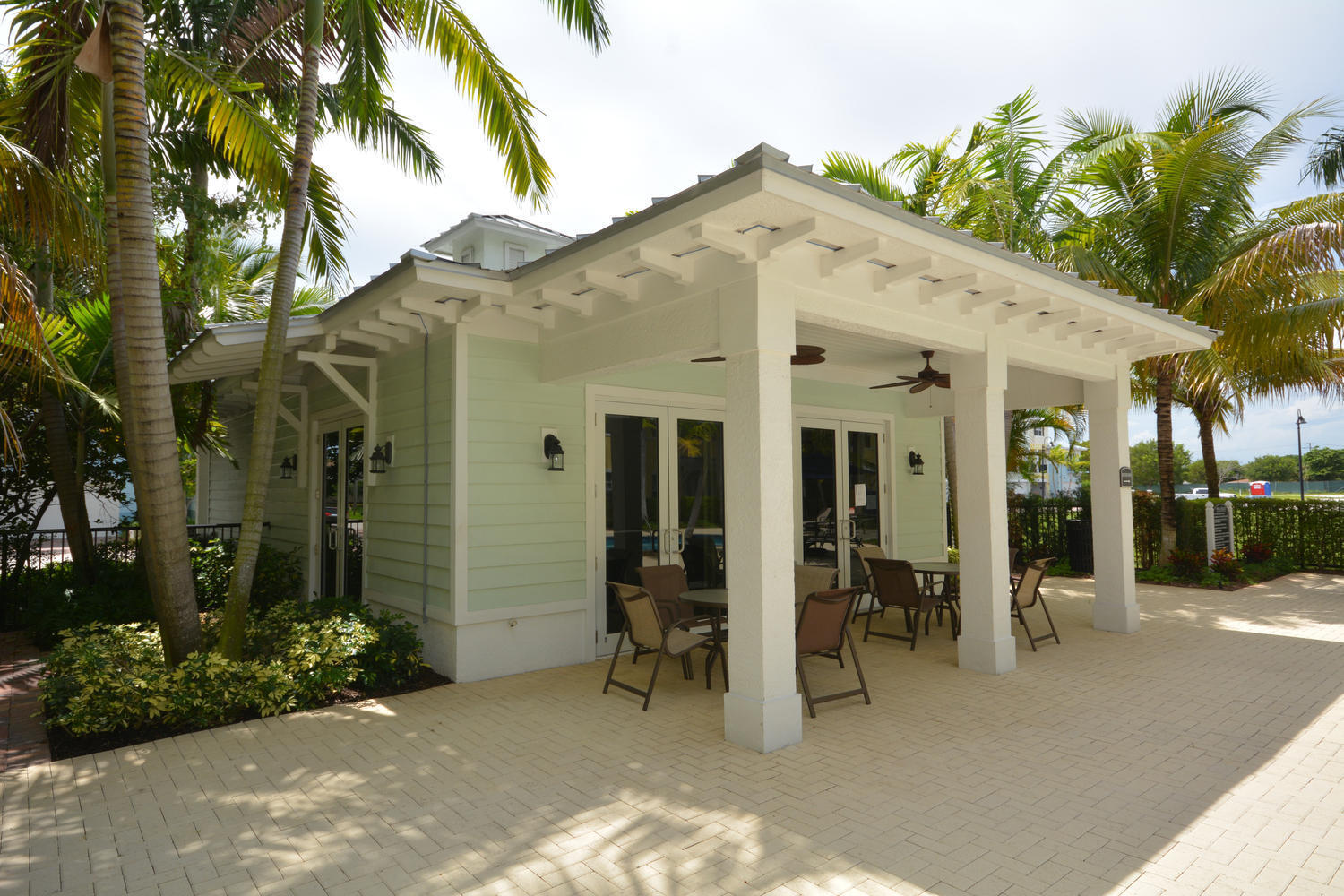 LATITUDE DELRAY - Residential