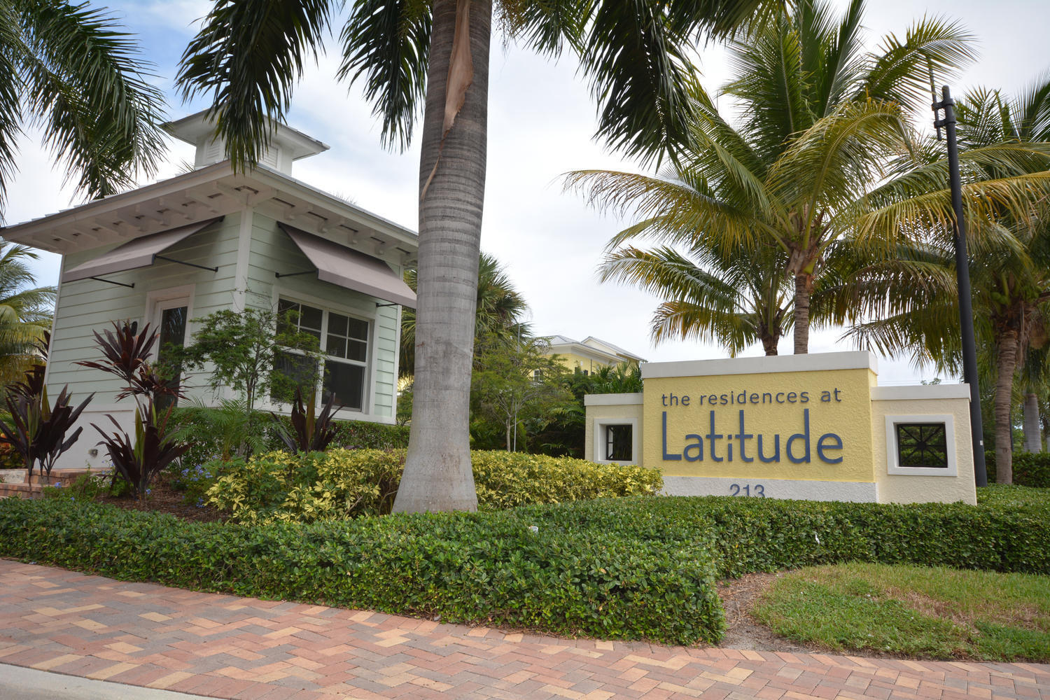 LATITUDE DELRAY - Residential