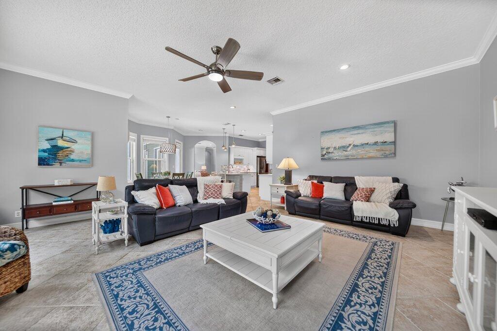Windstone, Harbour Bluff, Rivers End - Residential