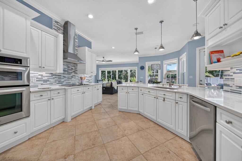 Windstone, Harbour Bluff, Rivers End - Residential