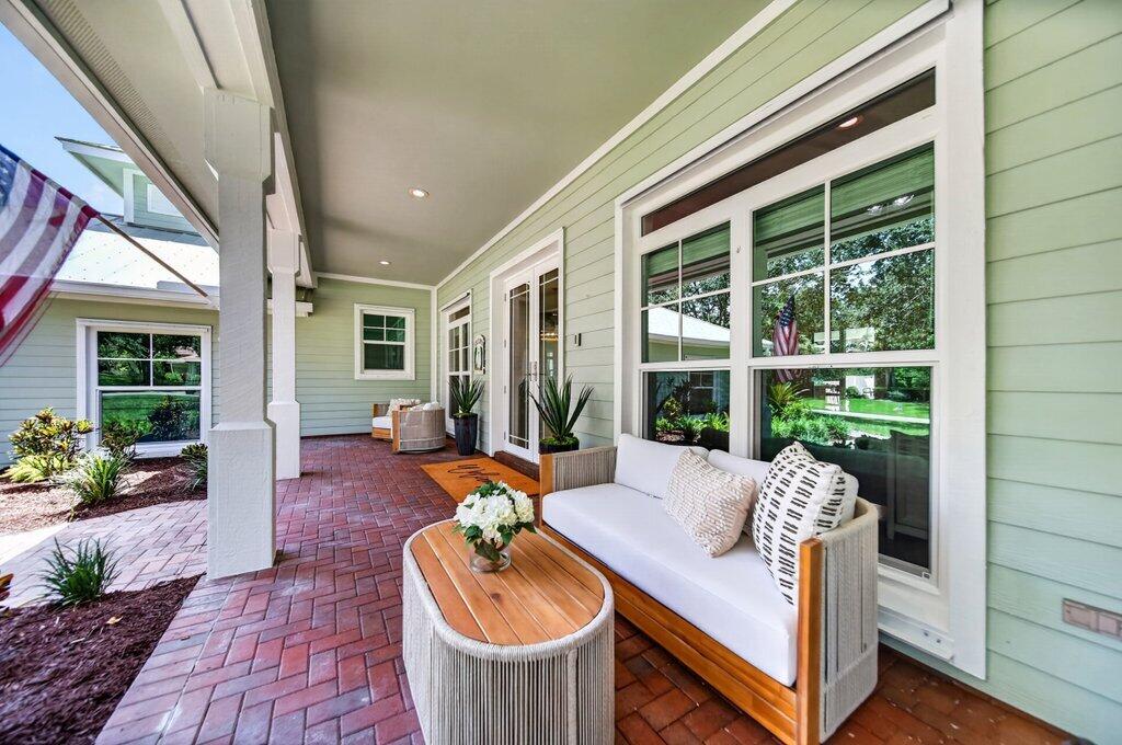 Windstone, Harbour Bluff, Rivers End - Residential