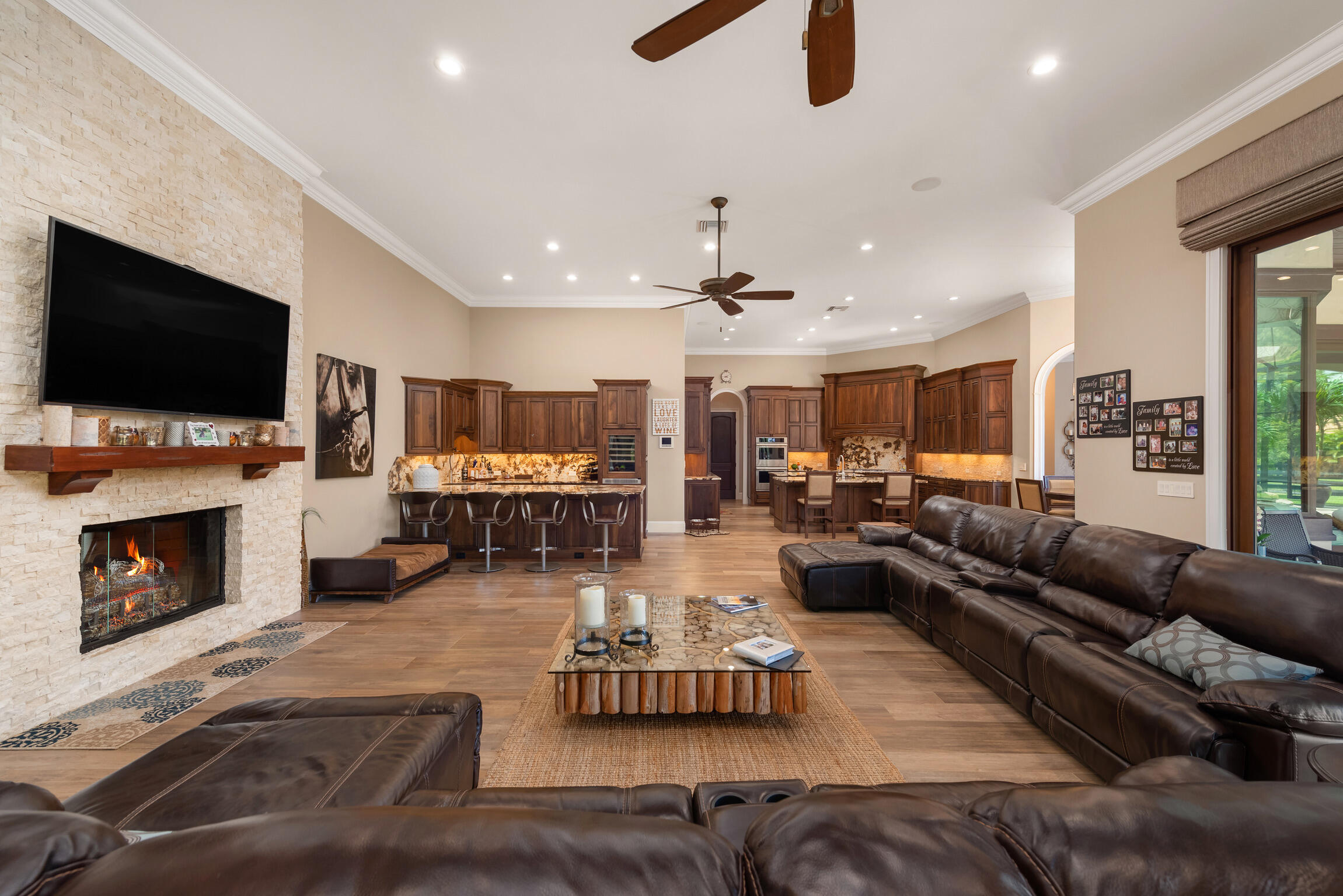 HOMELAND - Residential