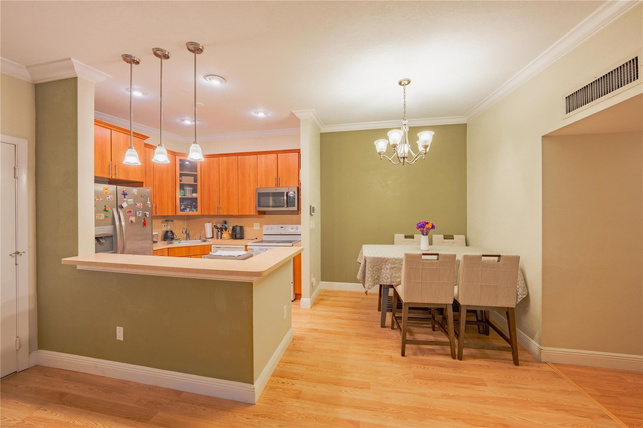 TAMARAC GARDENS CONDOMINIUM NO 7 - Residential