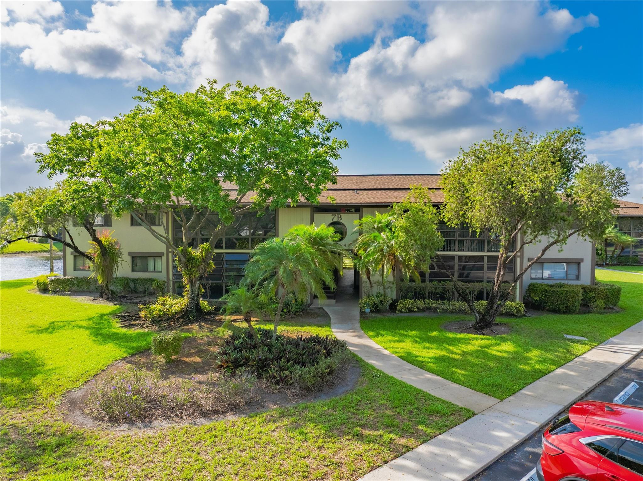TAMARAC GARDENS CONDOMINIUM NO 7 - Residential