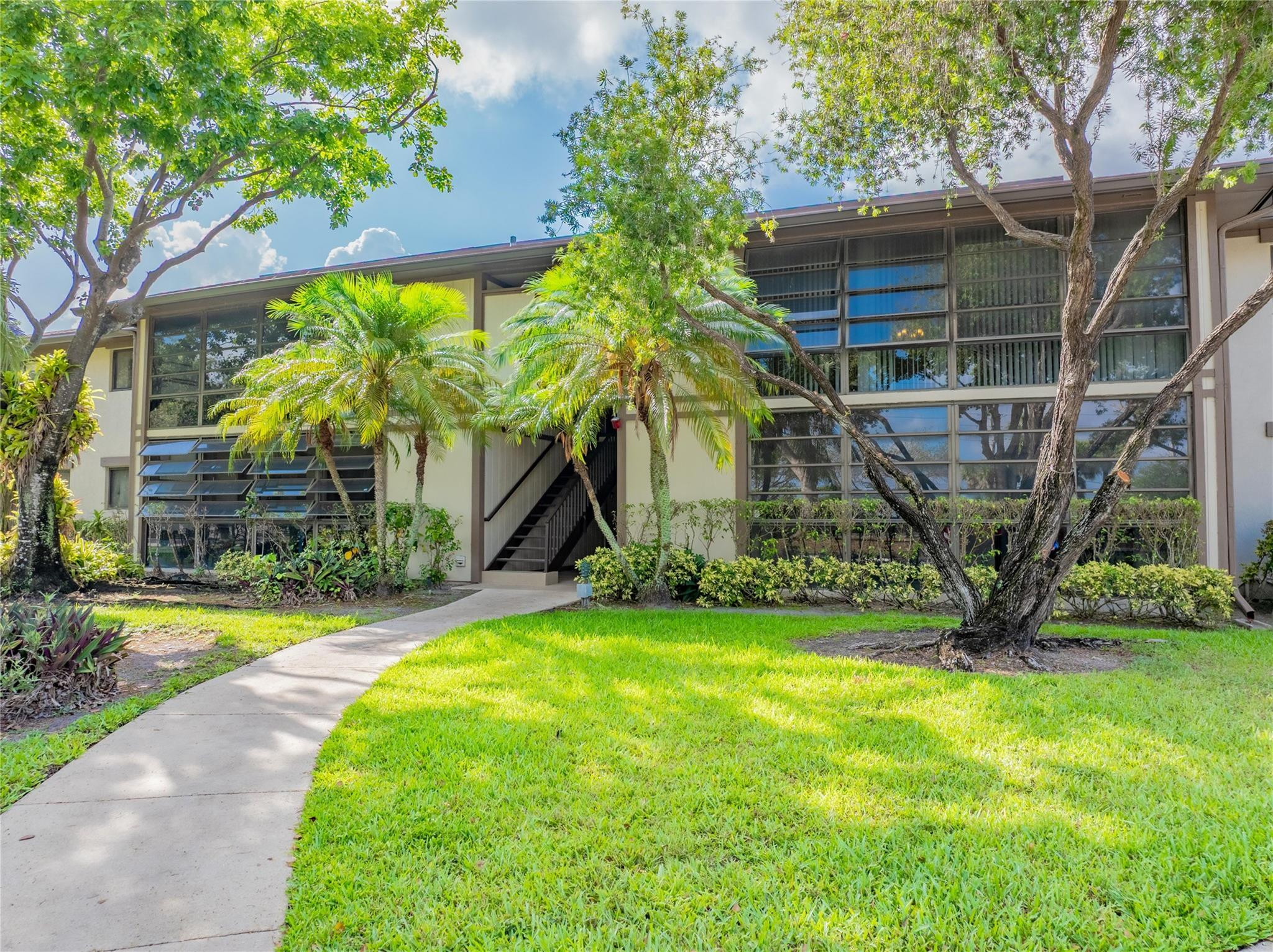 TAMARAC GARDENS CONDOMINIUM NO 7 - Residential