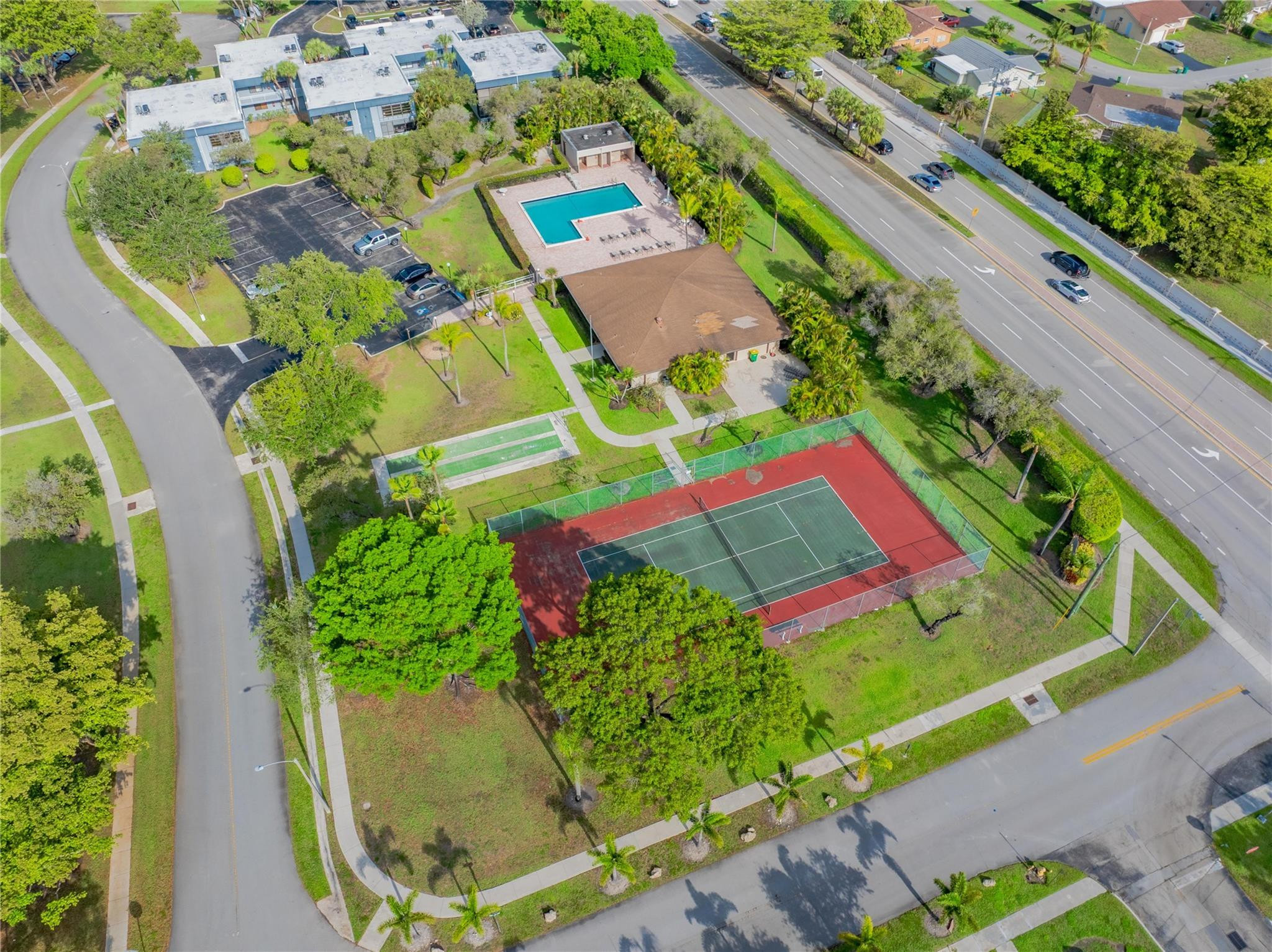 TAMARAC GARDENS CONDOMINIUM NO 7 - Residential