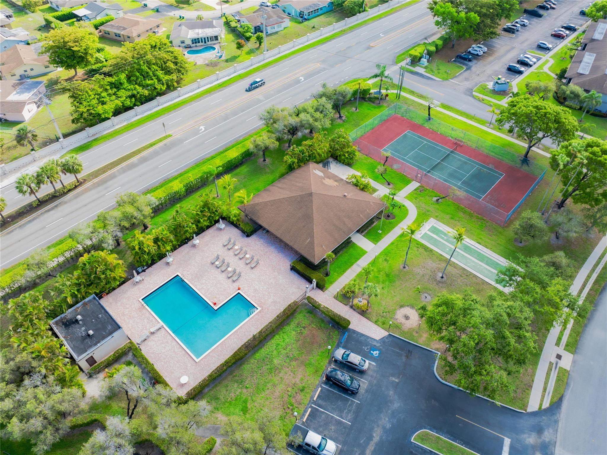 TAMARAC GARDENS CONDOMINIUM NO 7 - Residential