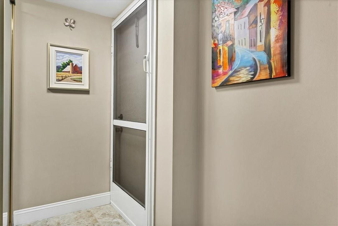 Cypress Park Condo - Residential