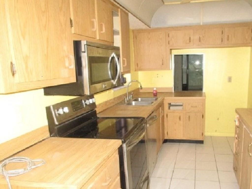 Bella Mar A Condo - Residential
