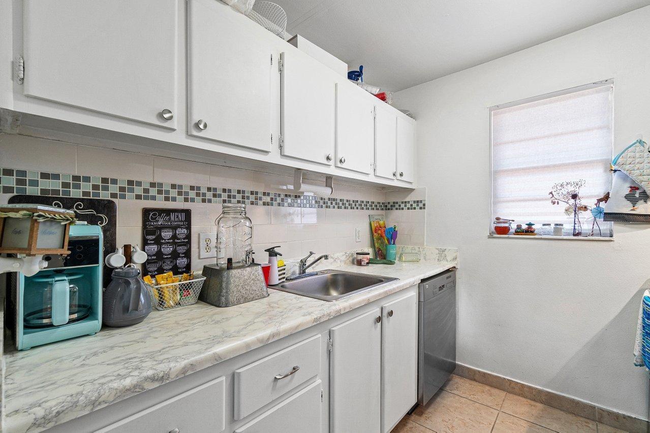 BOCA TOWNE CENTRE CONDO - Residential