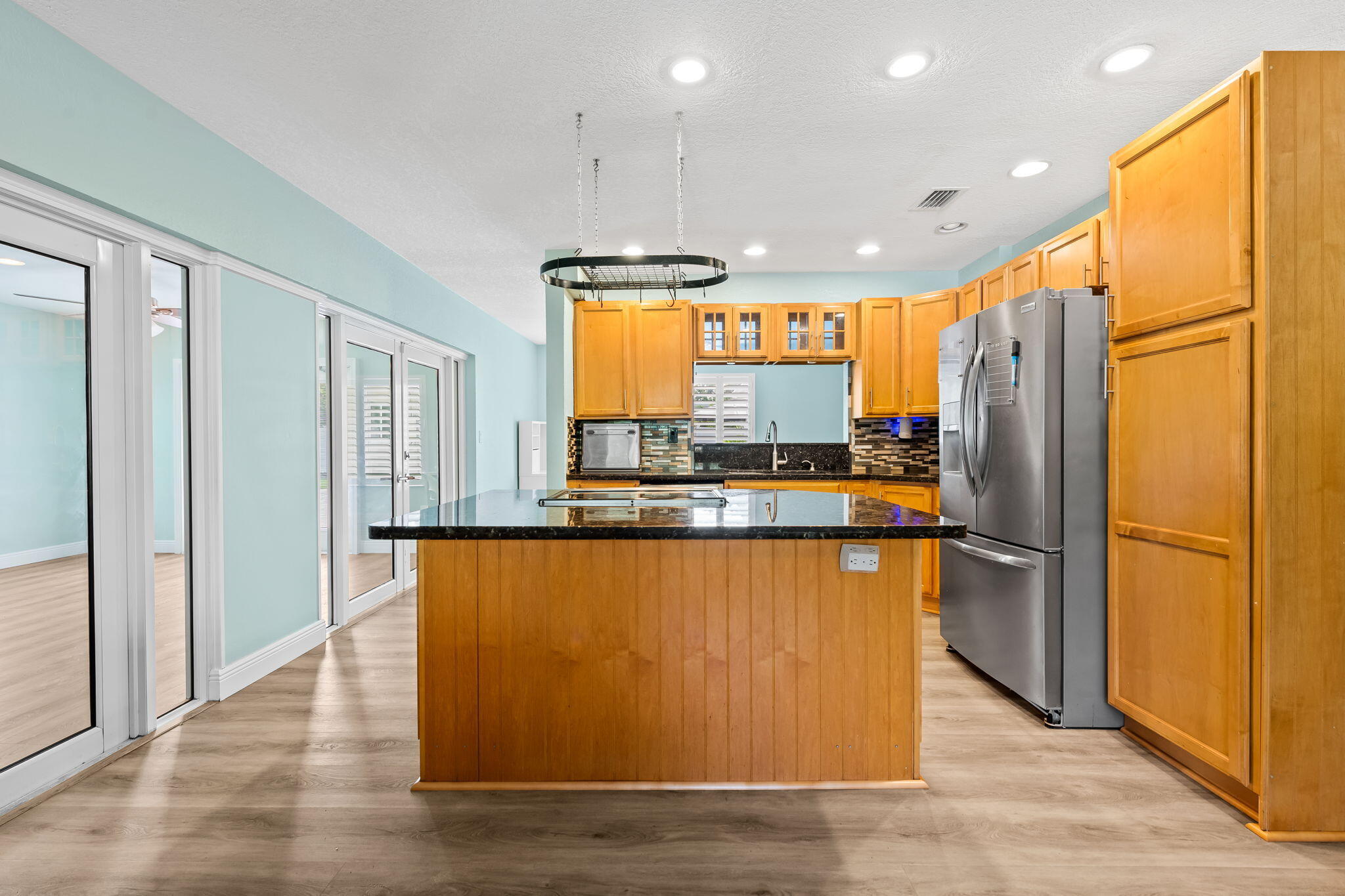 PLANTATION PARK LAKESITES - Residential