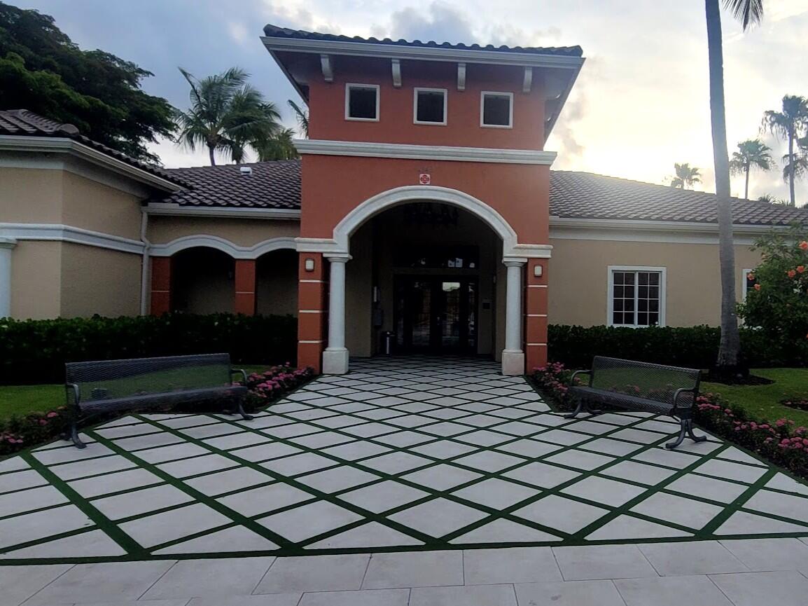 GRAND ISLES CONDO - Residential Lease
