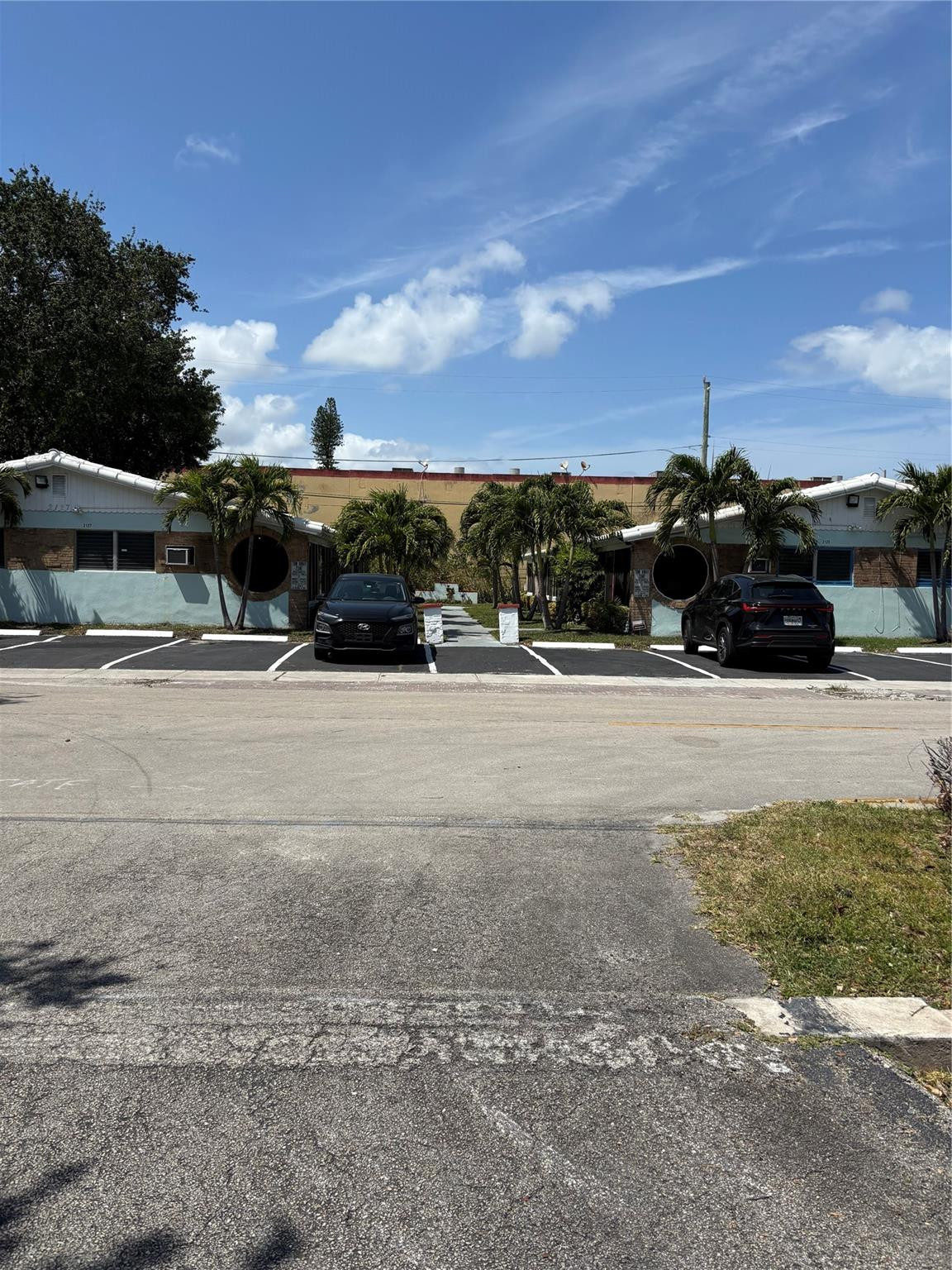 Hollywood Little Ranches - Residential Income