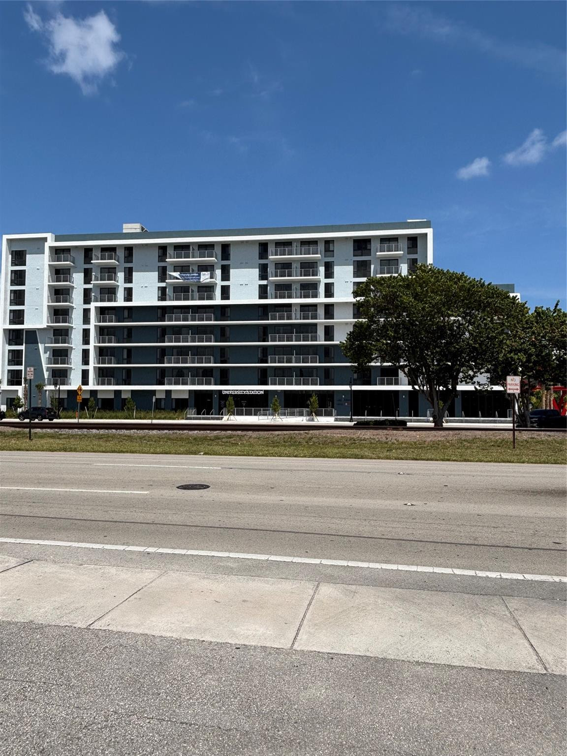 HUGE INVESTOR/DEVELOPER OPPORTUNITY*3 adjacent lots w/ separate folio numbers being sold together. 2117, 2125,& 2127 side by side lots on Polk St. Zoned DH-3. Residential/Commercial. This zoning is for High Density Multi Use. Each lot is 5754 Sq. Ft. Combining for a generous 17,262 Sq Ft lot with the zoning capacity of 40 unit concept. There may be an opportunity for more units if the project goes vertical. Zoning permits up to 140ft possibility of 10 stories.  Additional uses Self Storage Facility, Hotel/Amusement /Automotive sales and much much more. 2117 MLS Listing ID F10502637  2125 MLS Listing ID F10502216  2127 Listing ID F10502624 ****PLEASE DO NOT BOTHER THE TENANTS***  Zoning Requirements in supplements****NO SHOWINGS TILL EXECUTED CONTRACT****