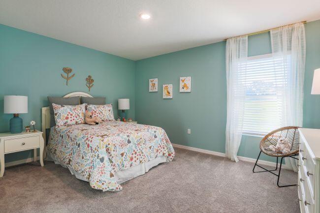 VERO LAKE ESTATES UNIT Q - Residential