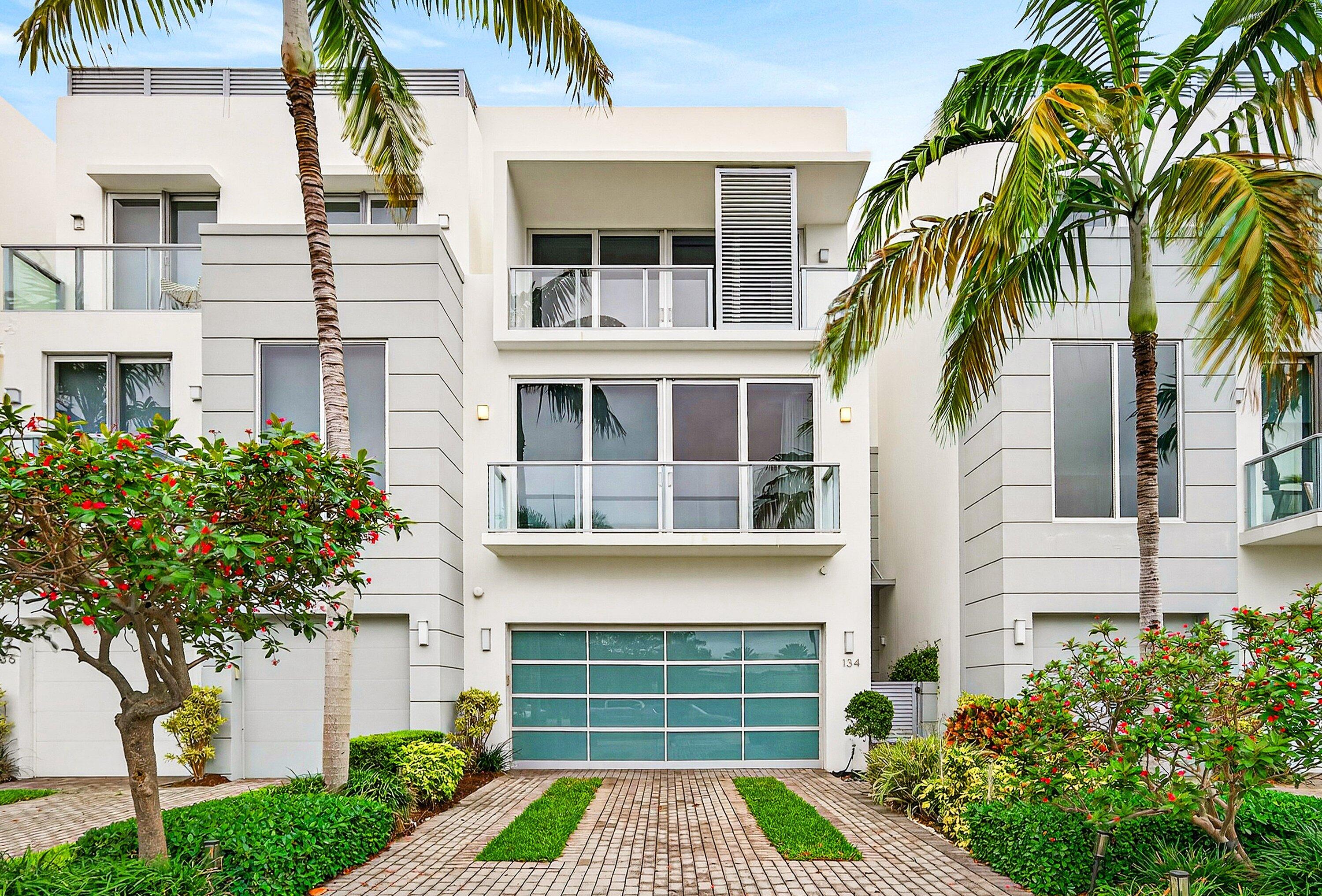 SEAGATE YACHT CLUB - Residential