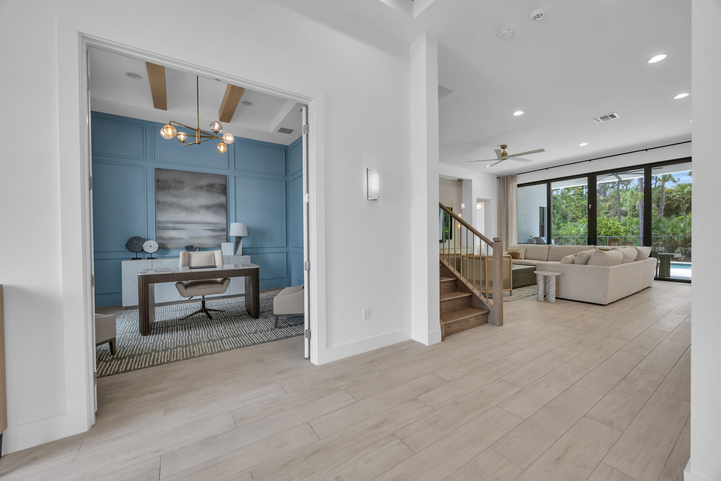 ALTON NEIGHBORHOOD - Residential