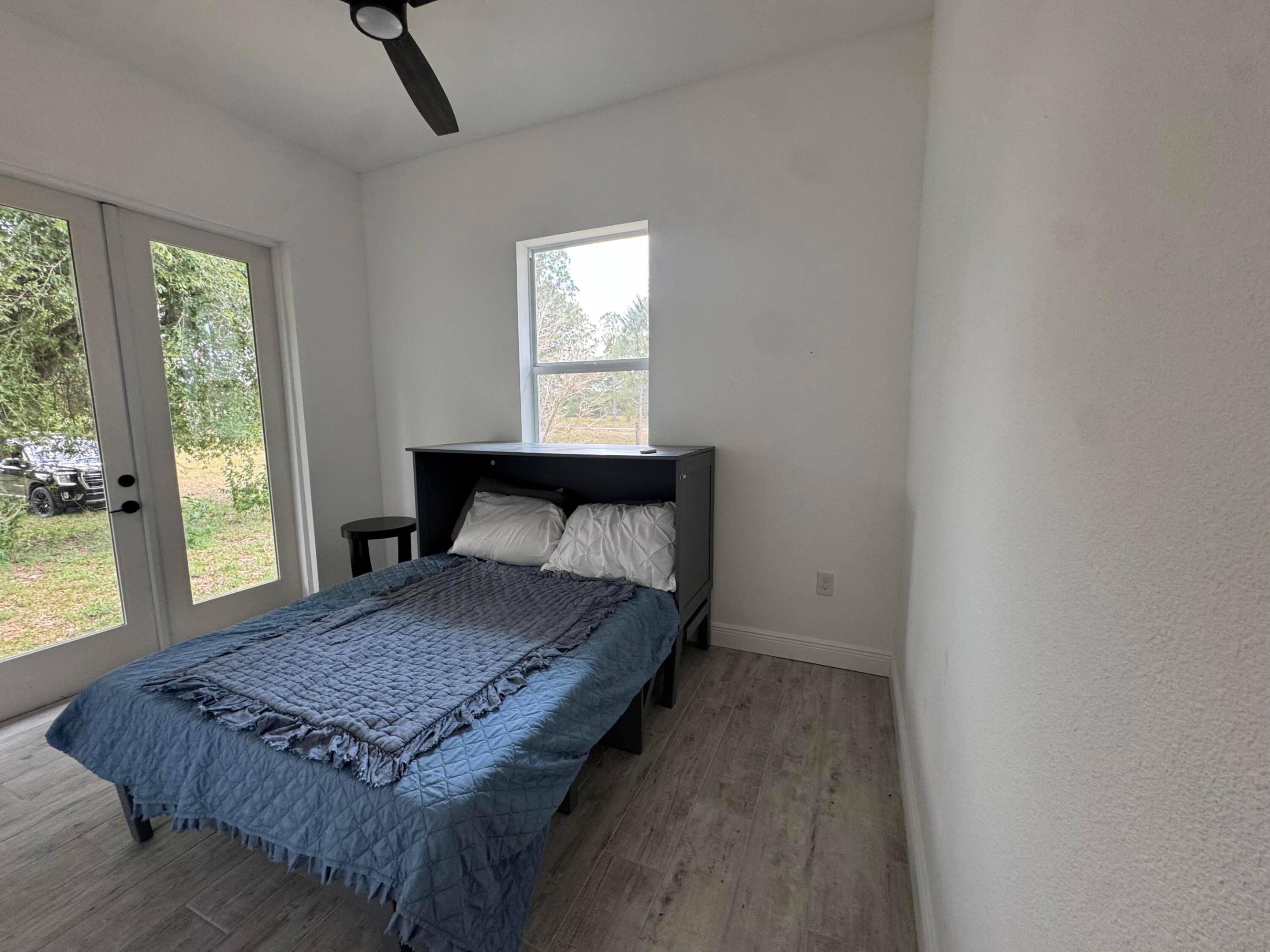COUNTRY HILLS ESTATES - Residential