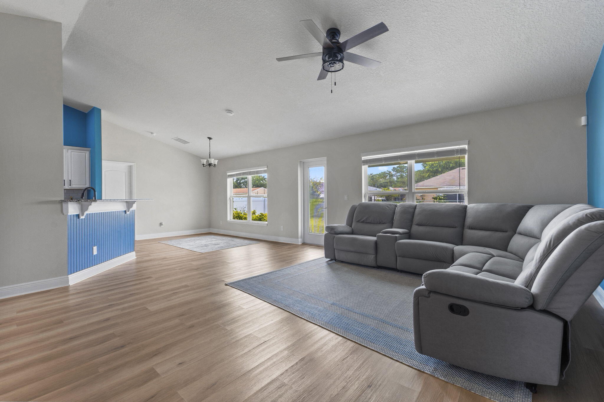 PORT ST LUCIE SECTION 4 - Residential