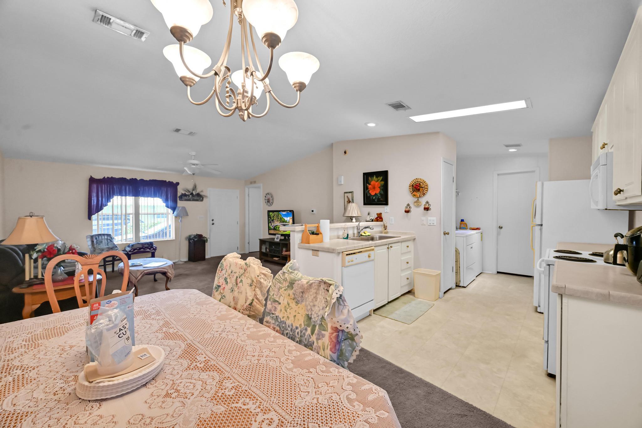 THE LINKS AT SAVANNA CLUB - Residential