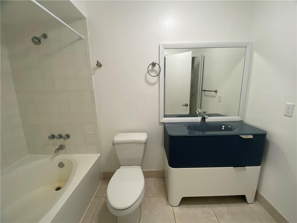 WIMBLEDON AT JACARANDA CONDO - Residential Lease
