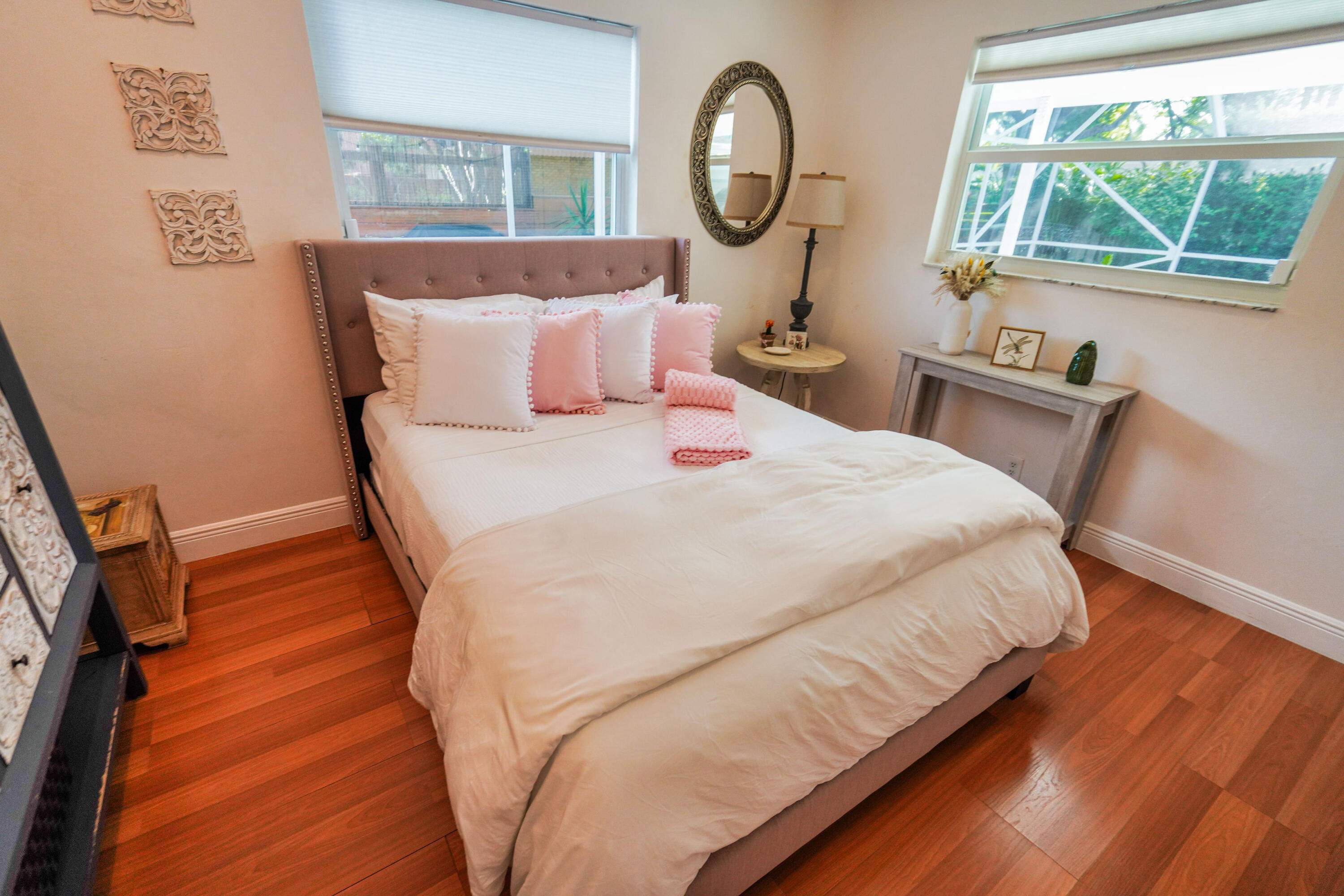 CRYSTAL HEIGHTS - Residential